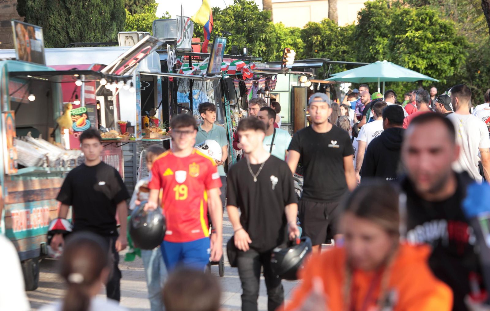 Ambiente motero en Jerez el jueves del Gran Premio 2025