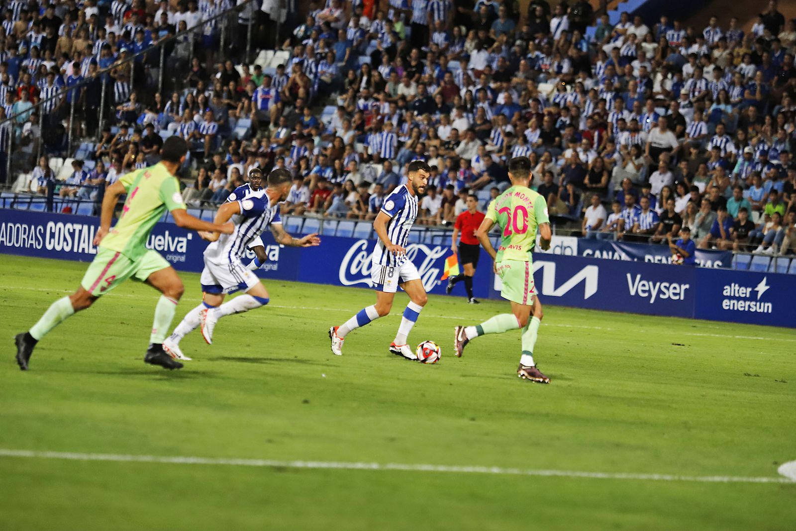 Imágenes del encuentro entre el Recreativo de Huelva y el Málaga