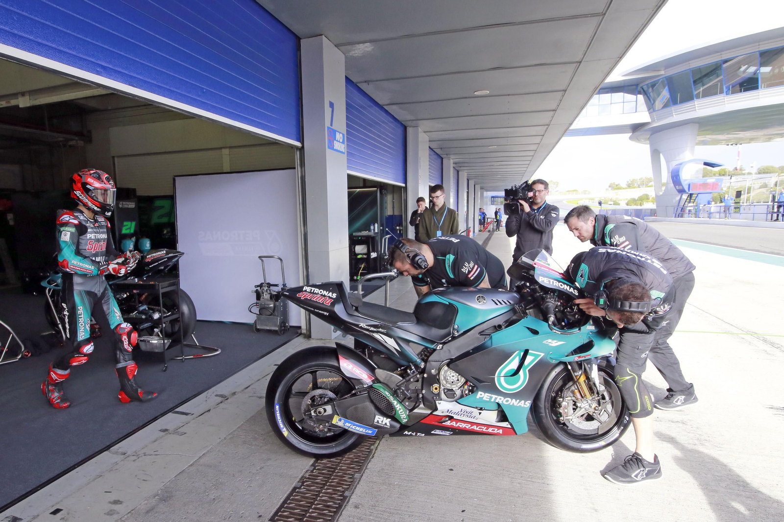 Primer día de los equipos de MotoGP en Jerez