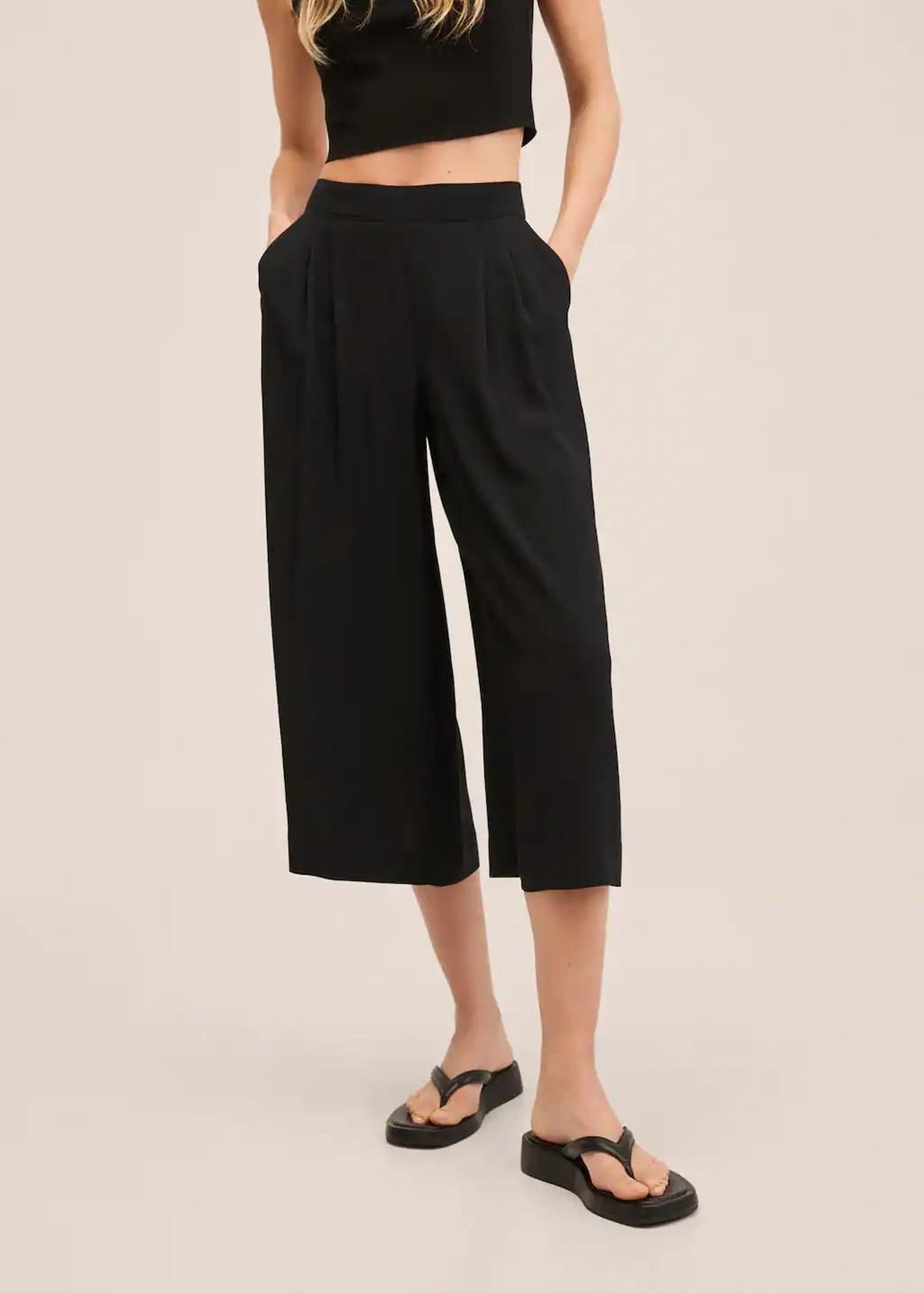 Pantalones culotte de Mango.