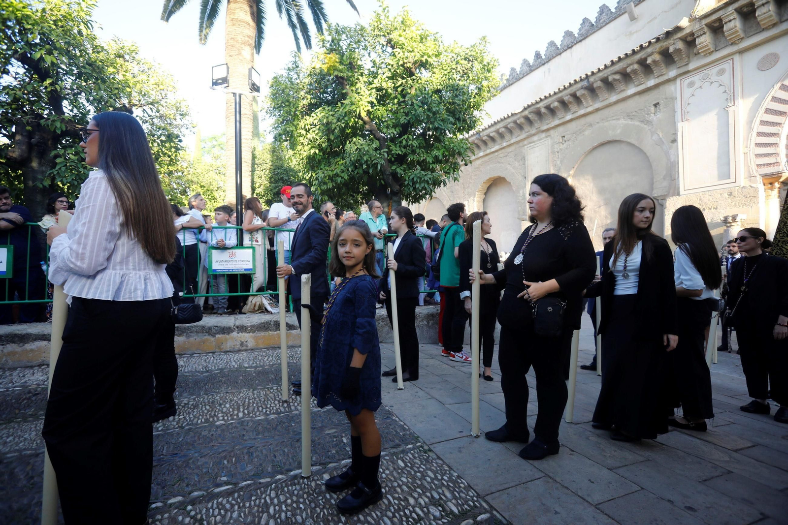 Las mejores fotos de los traslados de regreso de las hermandades tras el Magno Vía Crucis de Córdoba