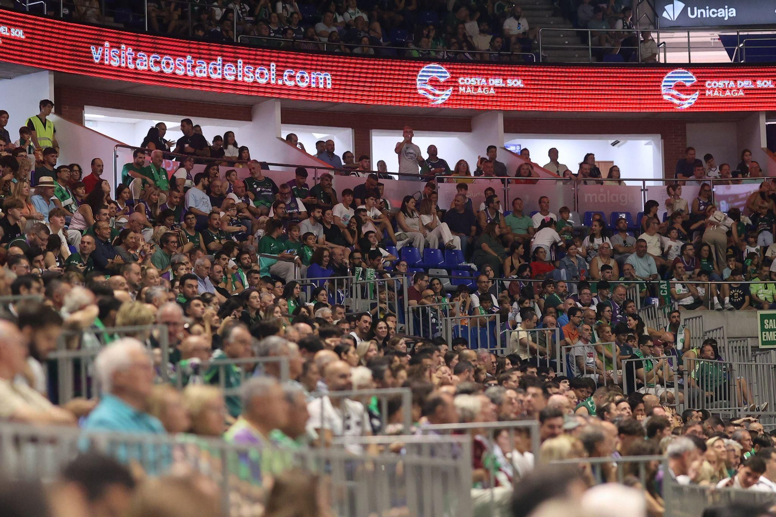Búscate en el Carpena durante el Unicaja - Bilbao Basket
