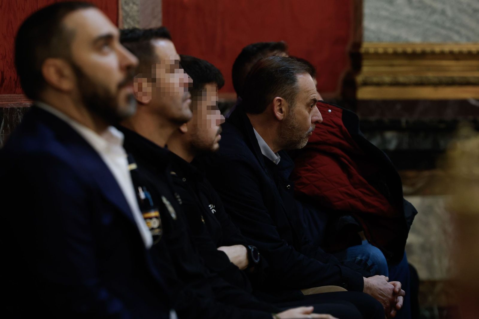 El ex ministro José Luis Ábalos y el empresario Víctor de Aldama, durante la audiencia preliminar en el Tribunal Supremo.