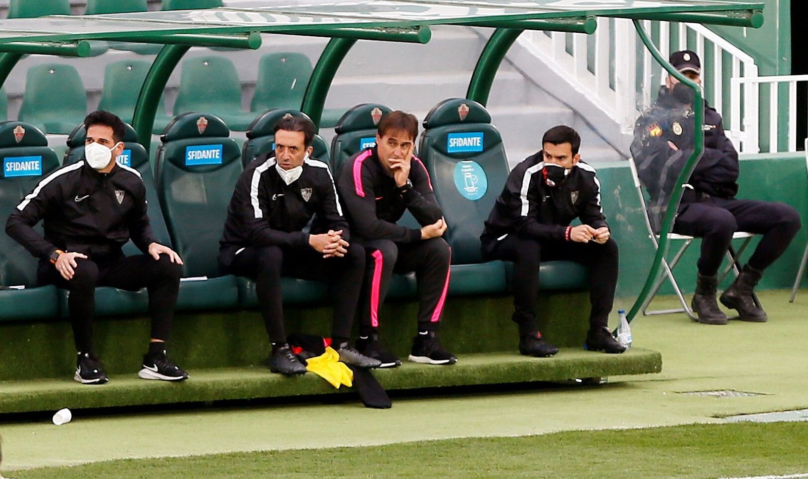 Las imágenes del Elche-Sevilla