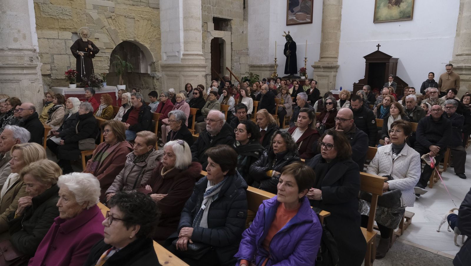 La jornada comenzó con una misa y la procesión