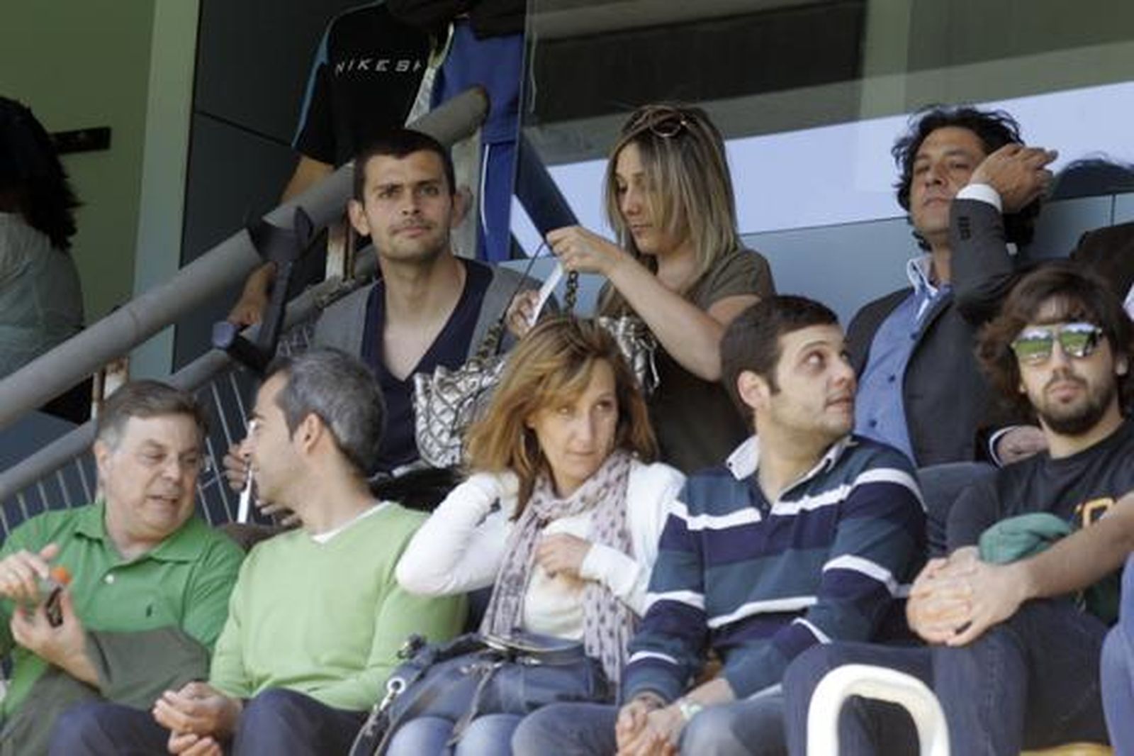 El ex cadista De la Cuesta, actualmente lesionado, asistió al partido en Carranza.

Foto: Jesus Marin