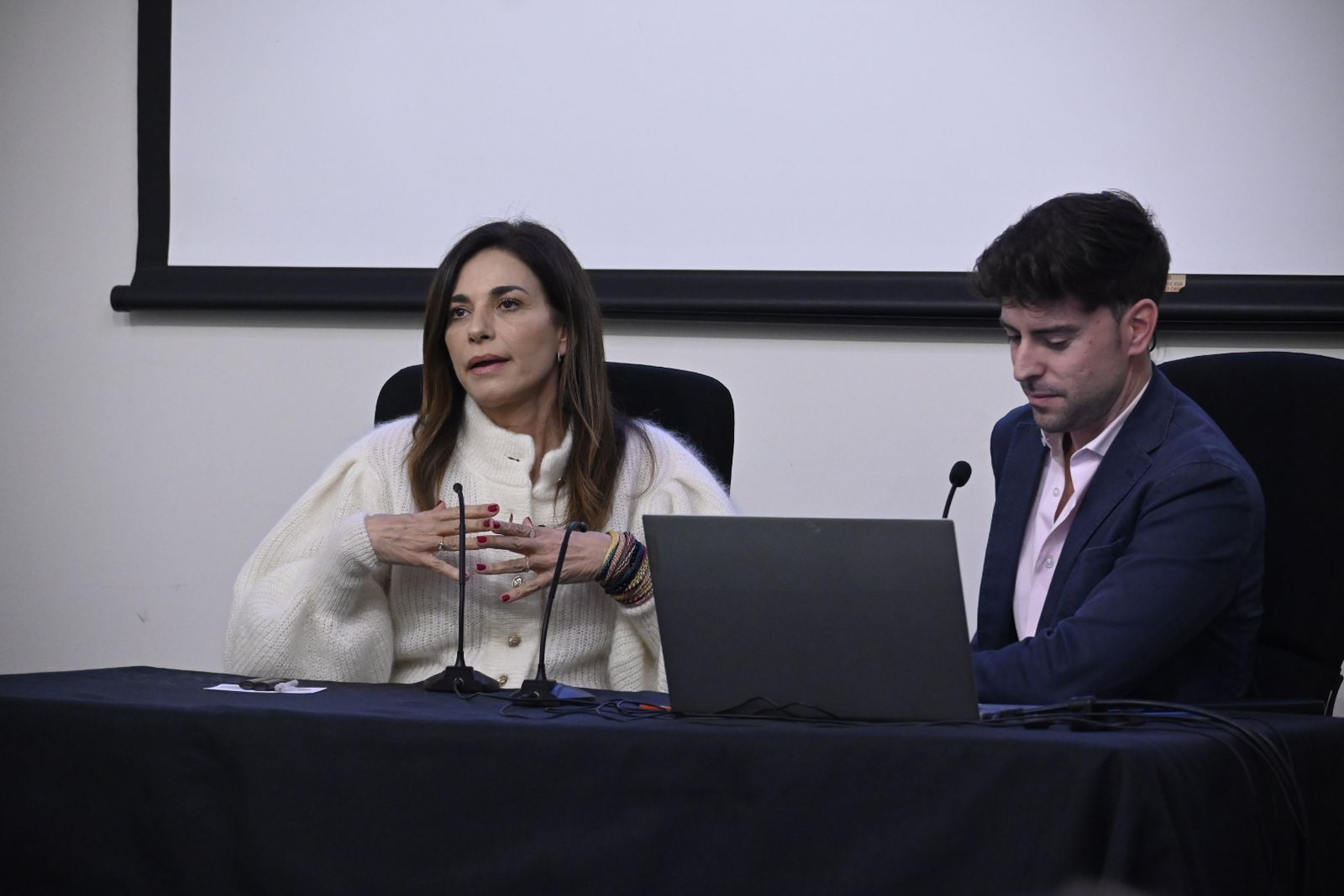 Mariló Montero imparte la charla 'una vida dedicada al periodismo' en imágenes