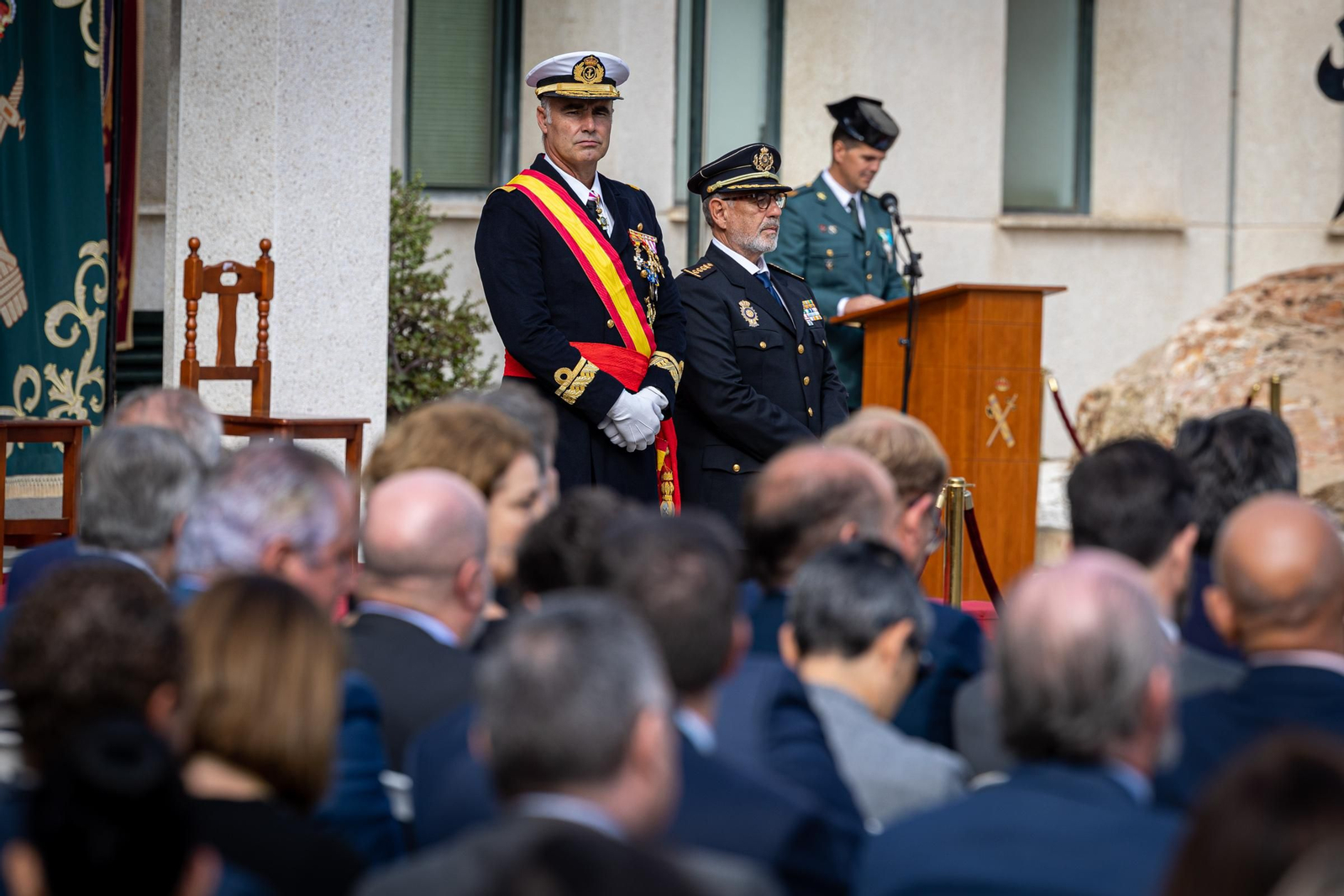 Imágenes de los actos de la Guardia Civil en Cádiz por la festividad de la Virgen del Pilar