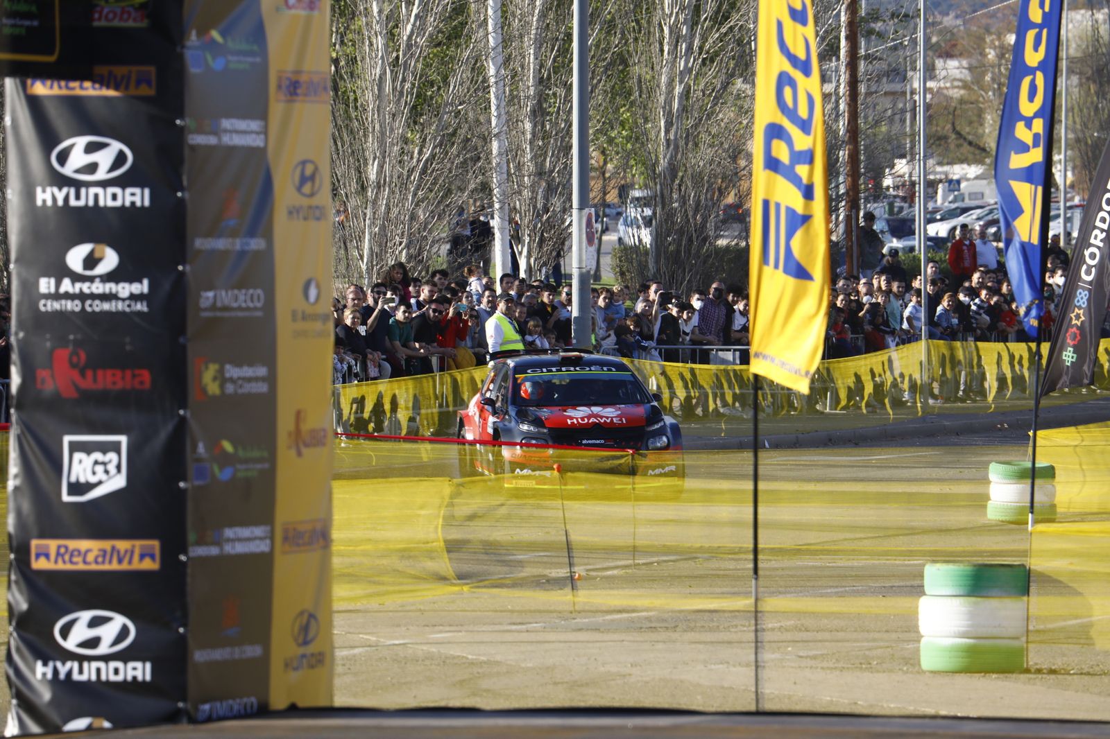 La primera pasada al tramo urbano de Córdoba en el Rallye Sierra Morena, en imágenes
