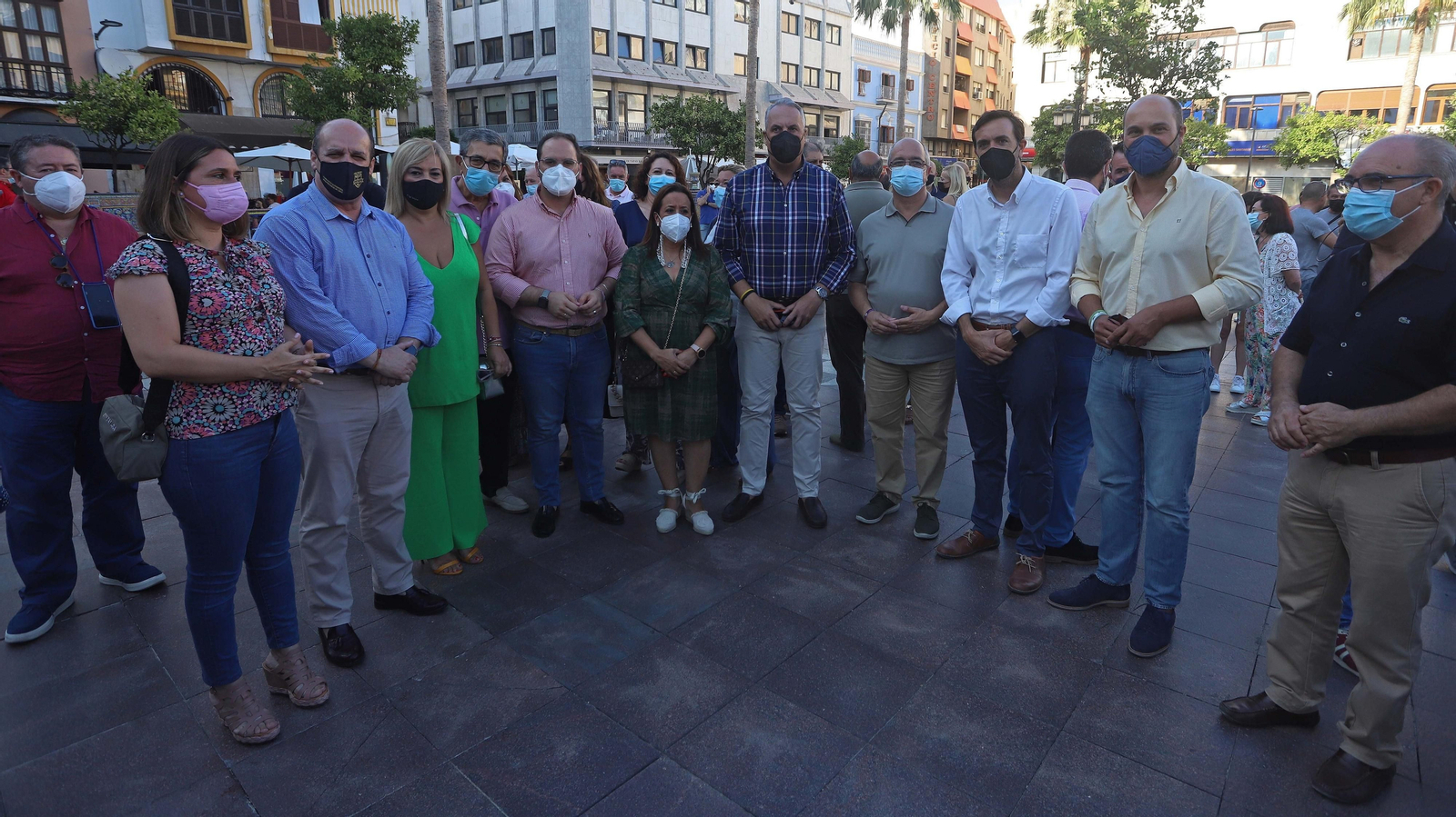 Fotos de la concentración en homenaje a José Luis Domínguez Iborra en Algeciras