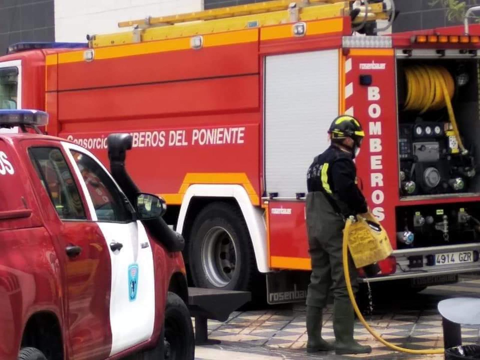 Imagen de archivo de bomberos del Poniente