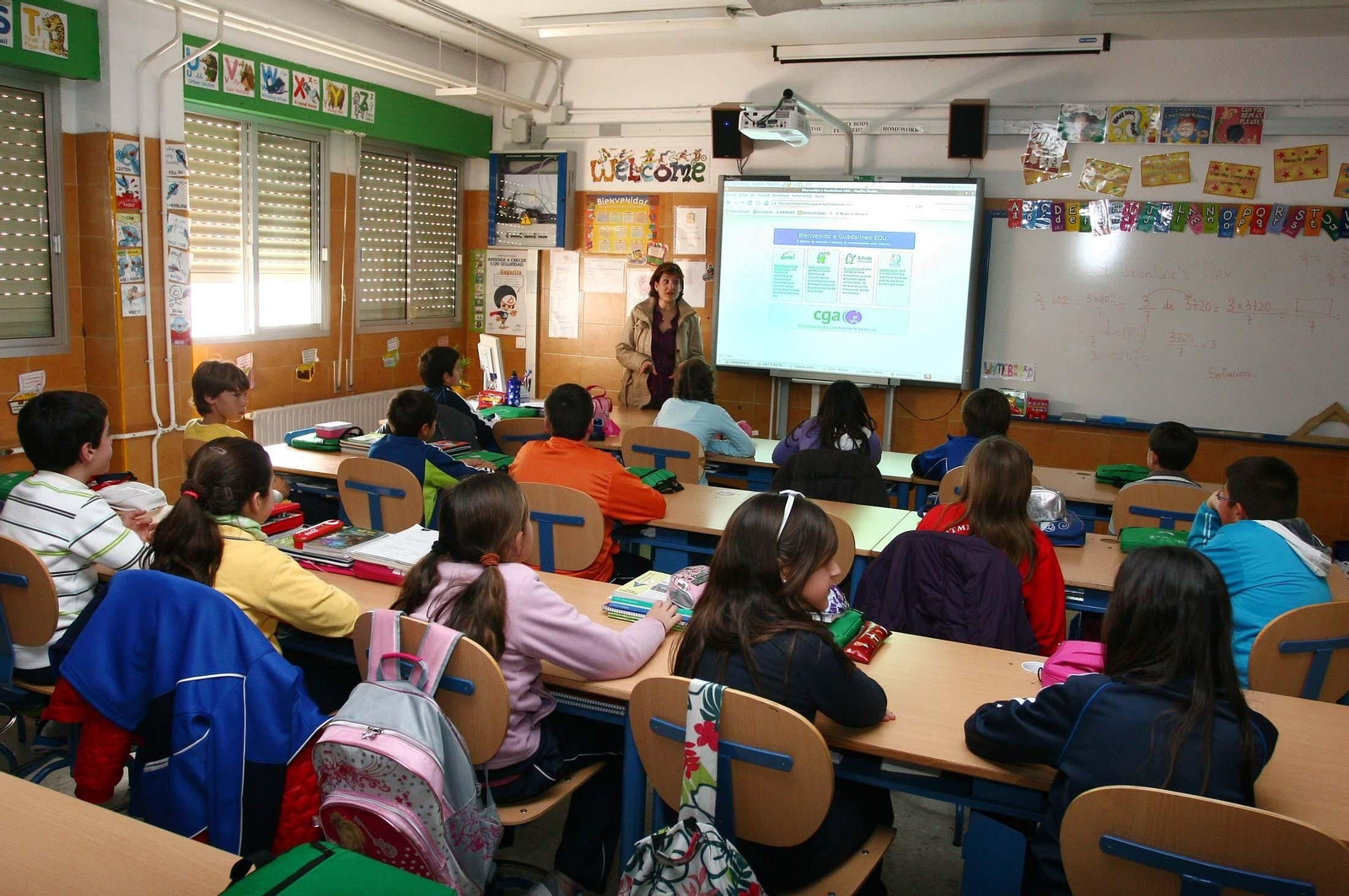 Enseñanza de inglés en el colegio Manuel Siurot.