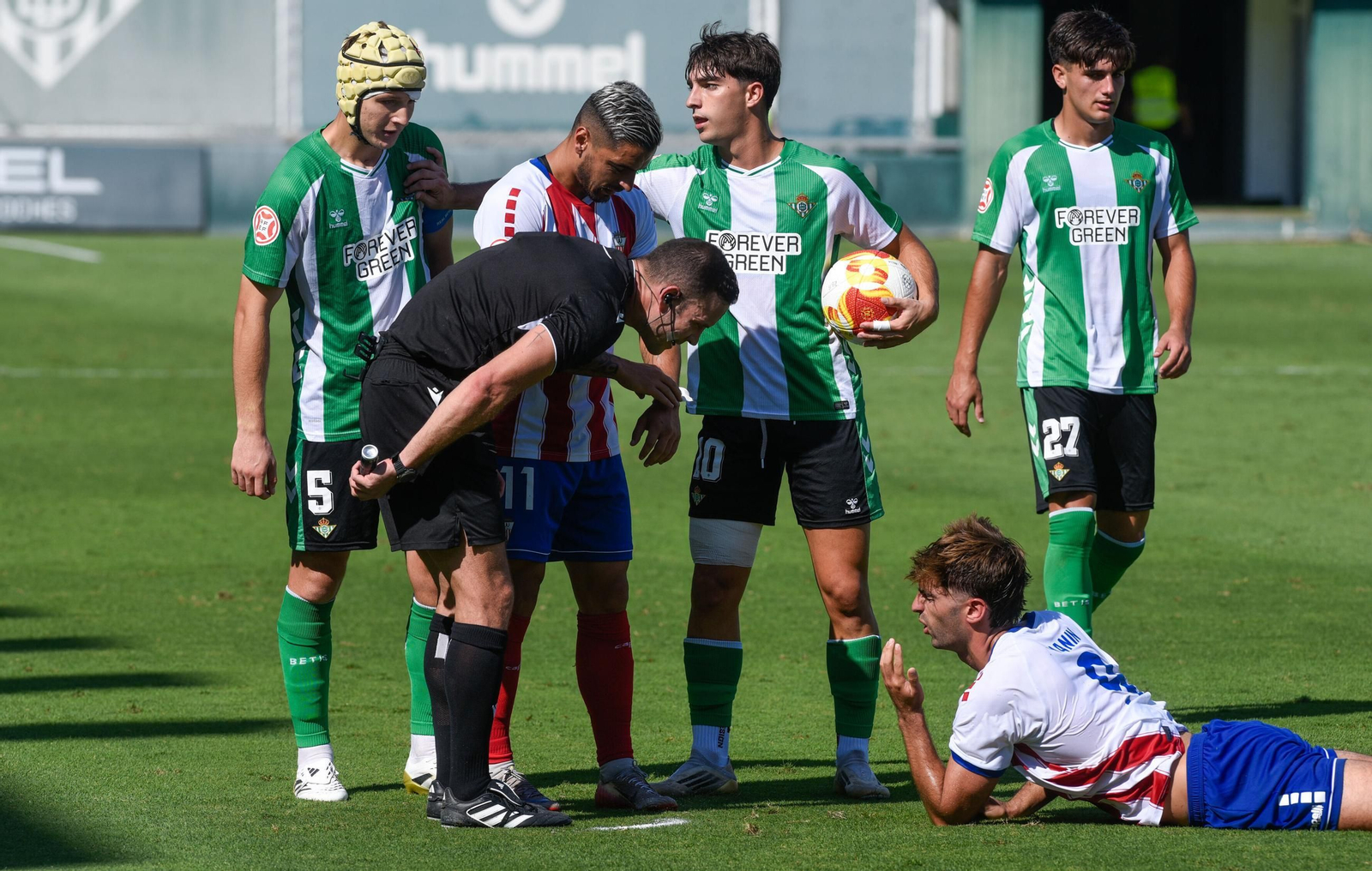 Las mejores fotos del Betis Deportivo - Algeciras CF de Primera Federación