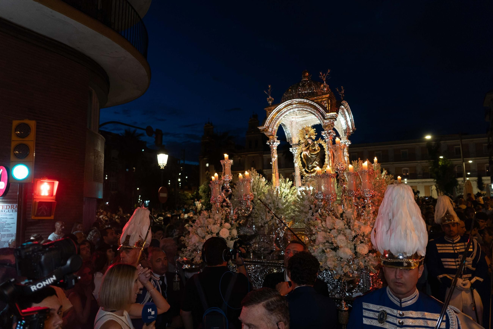 Imágenes del traslado de Nuestra Señora de la Cinta a la Parroquia Mayor de San Pedro