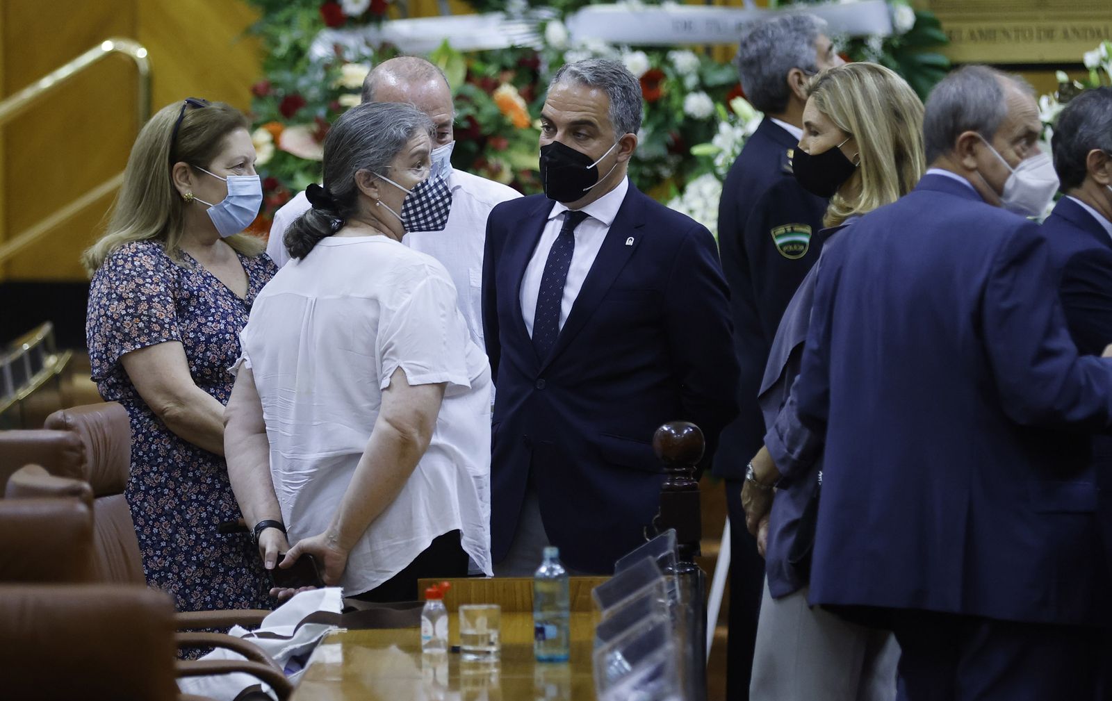 Las imágenes de la capilla ardiente de Manuel Clavero en el Parlamento de Andalucía