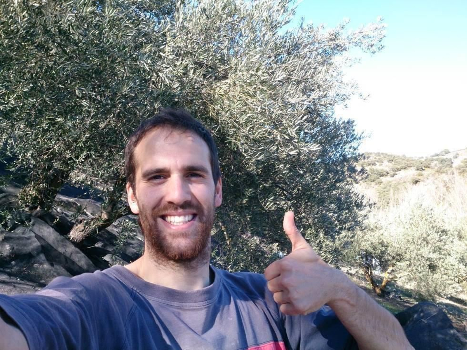 Imágenes que familiares y amigos han empleado para iniciar la campaña de búsqueda.