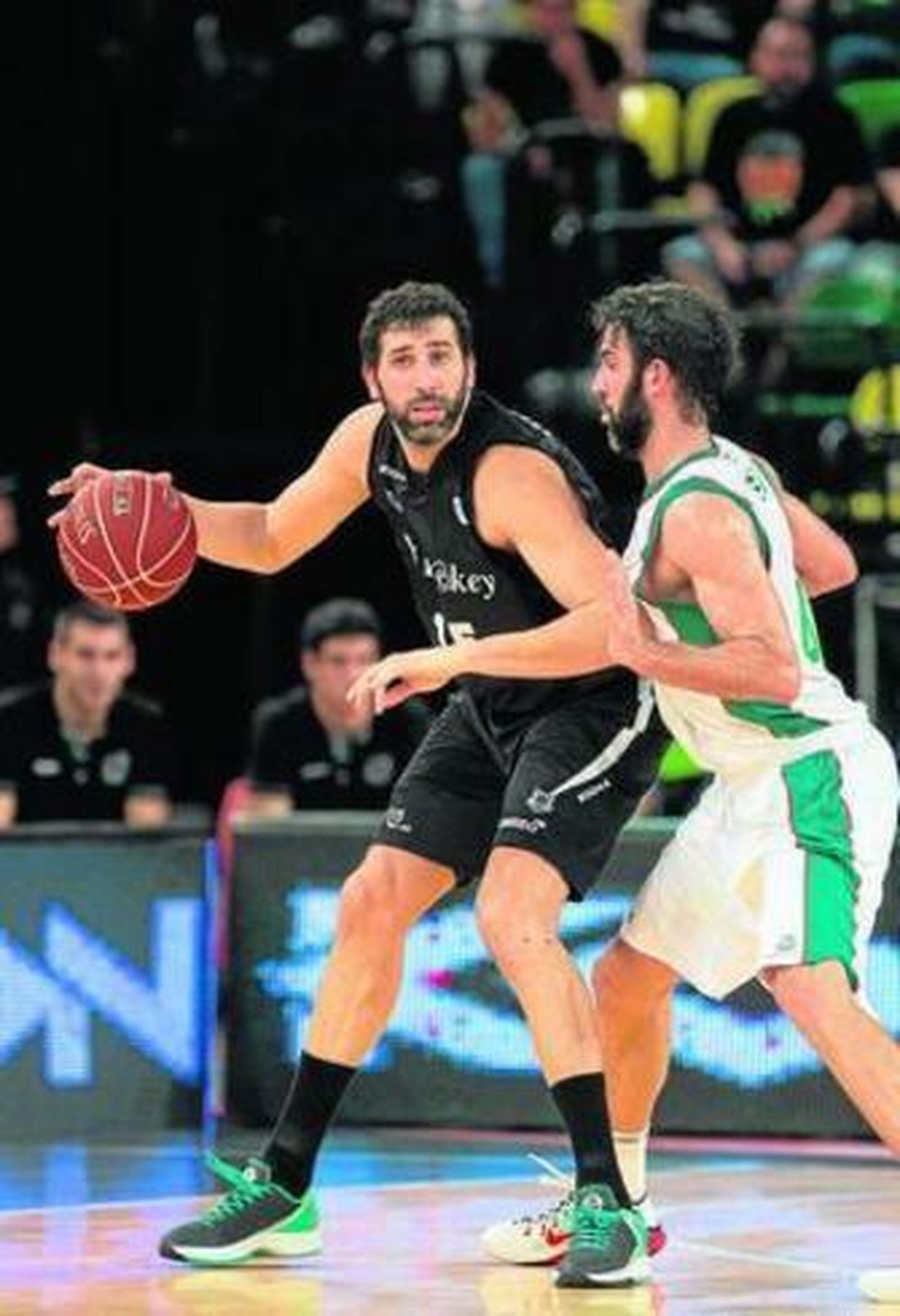 Espíritu joven; barba blanca, muy blanca