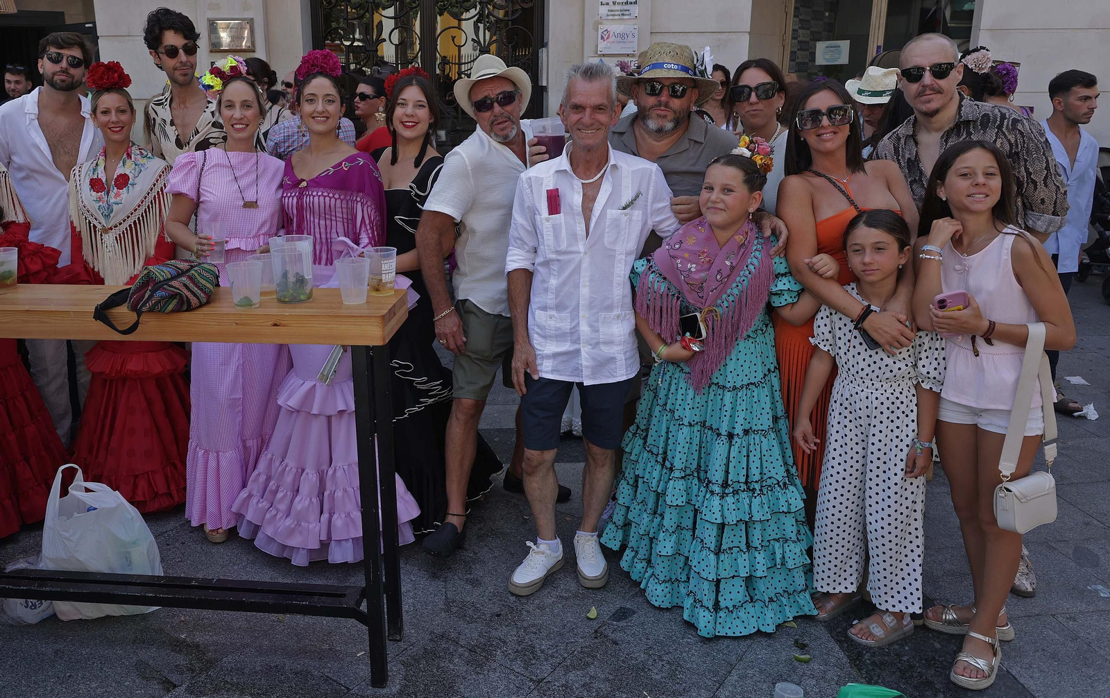 Búscate en las fotos del Domingo Rociero de la Feria de La Línea 2025 Búscate en las fotos del Domingo Rociero de la Feria de La Línea 2025