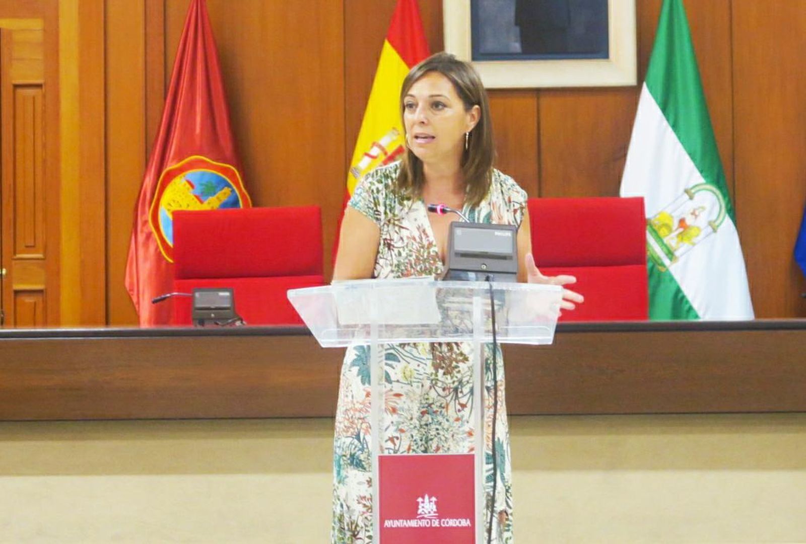 Isabel Ambrosio, en rueda de prensa.
