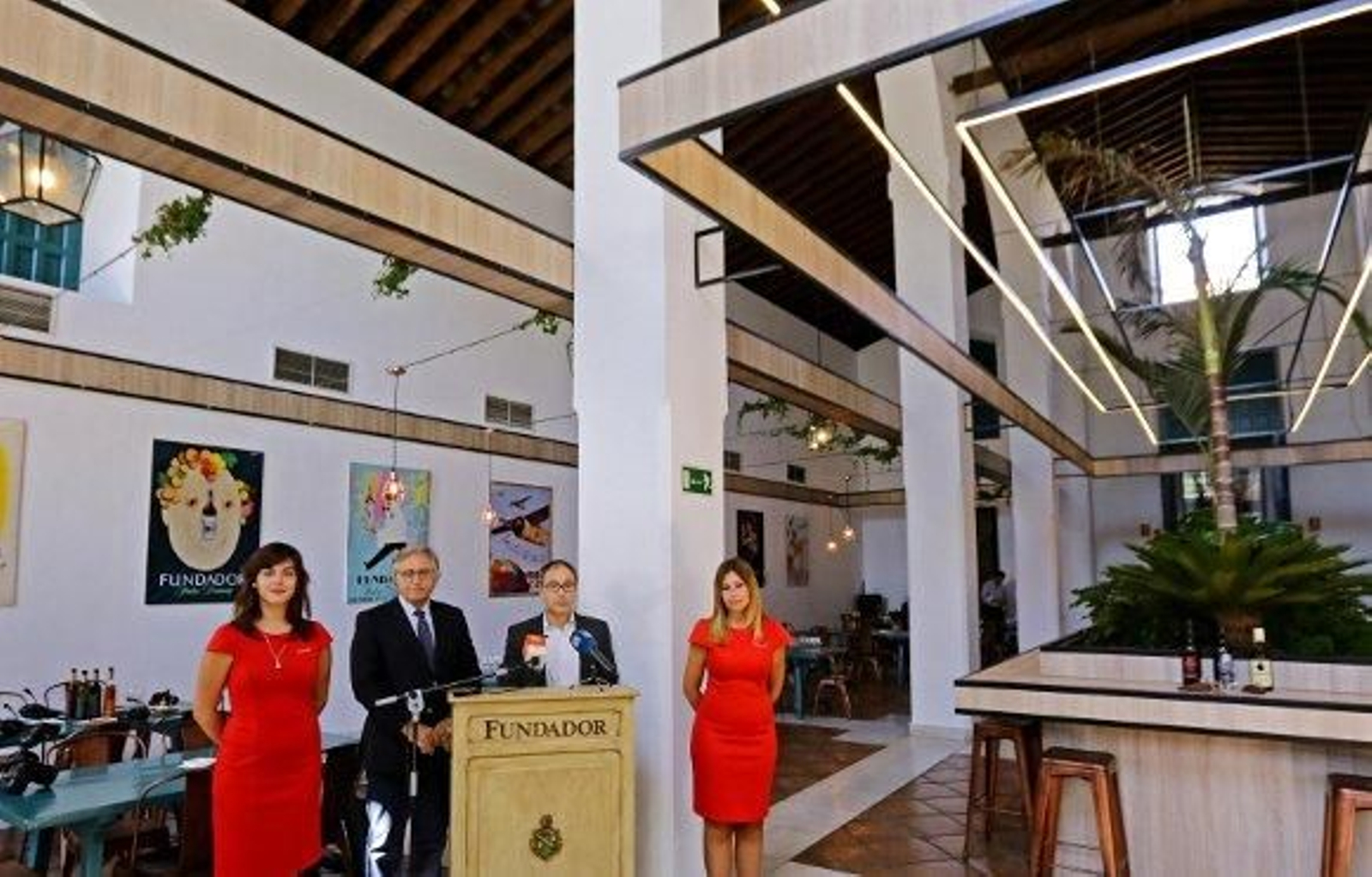 "También podemos comer con brandy de Jerez"