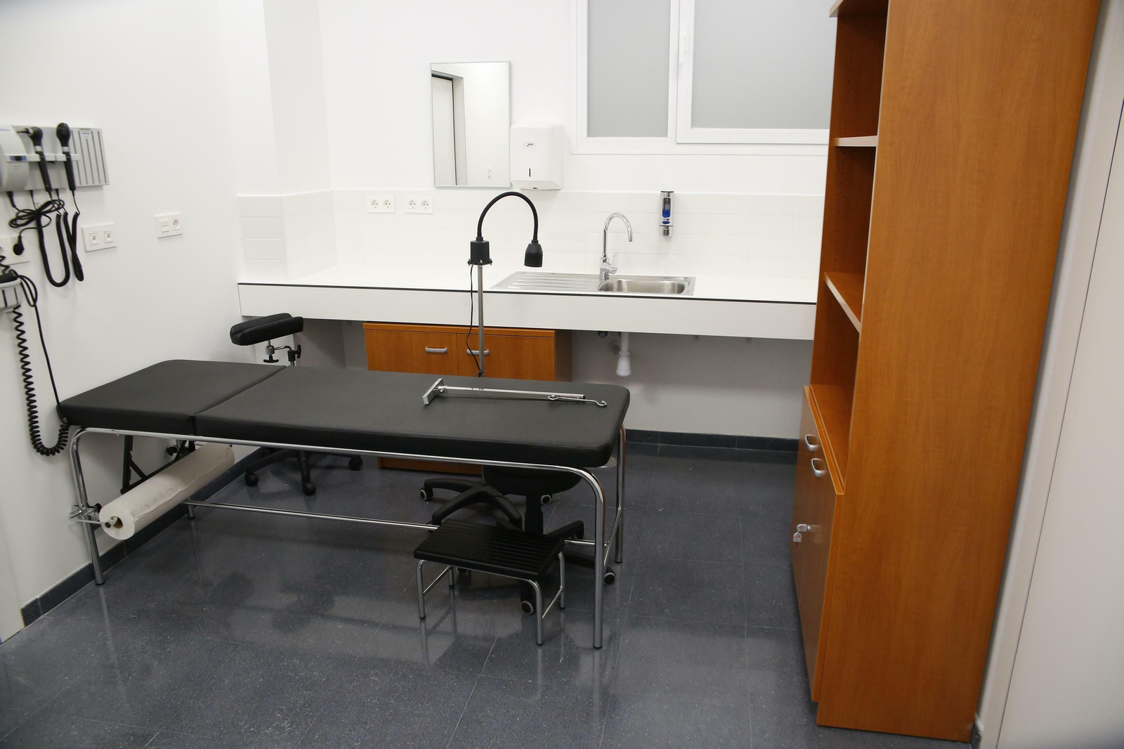 Así es el centro de salud de Bola de Oro de Granada