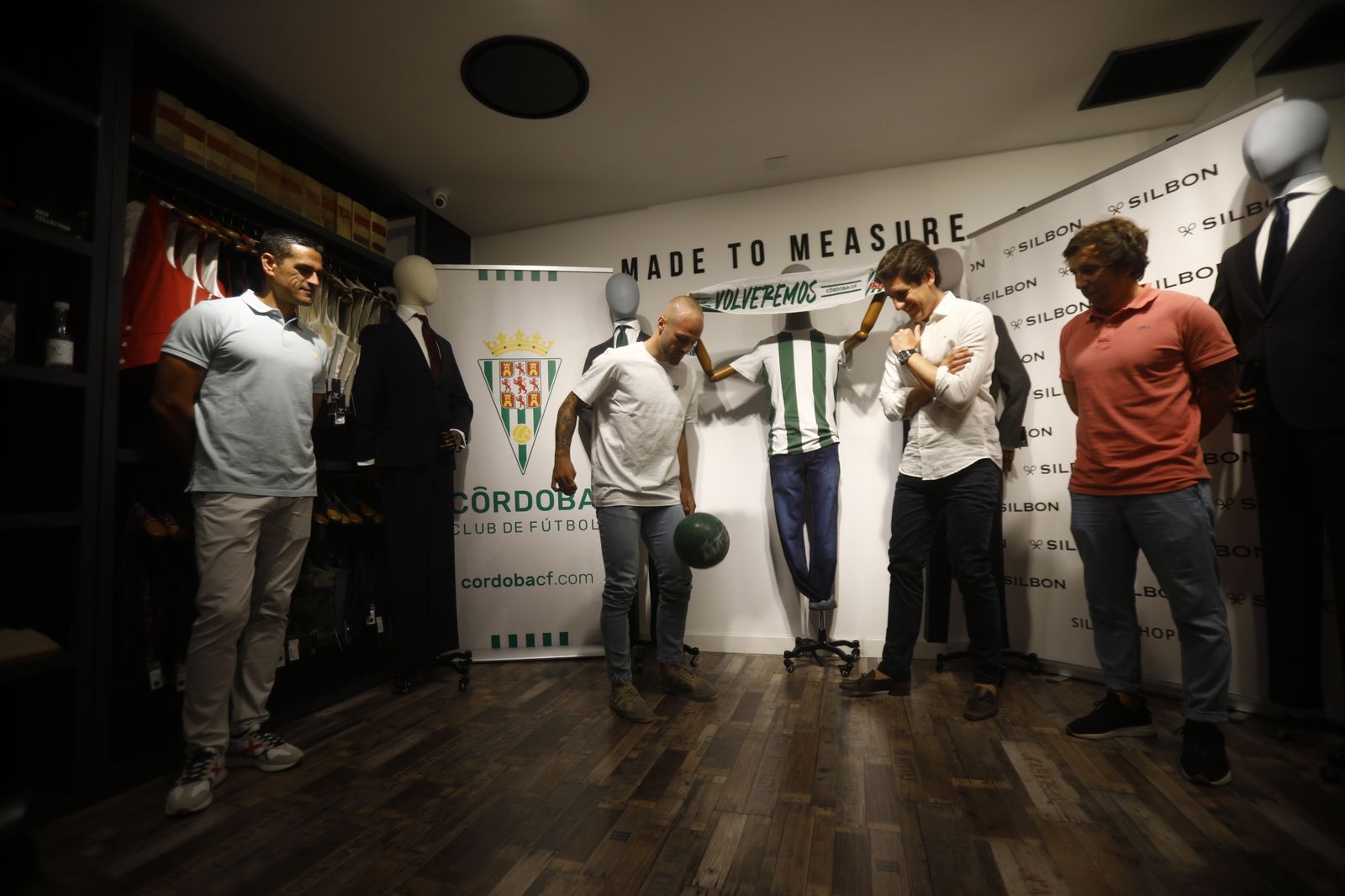 Las imágenes de la presentación de Sergio Benito con el Córdoba CF