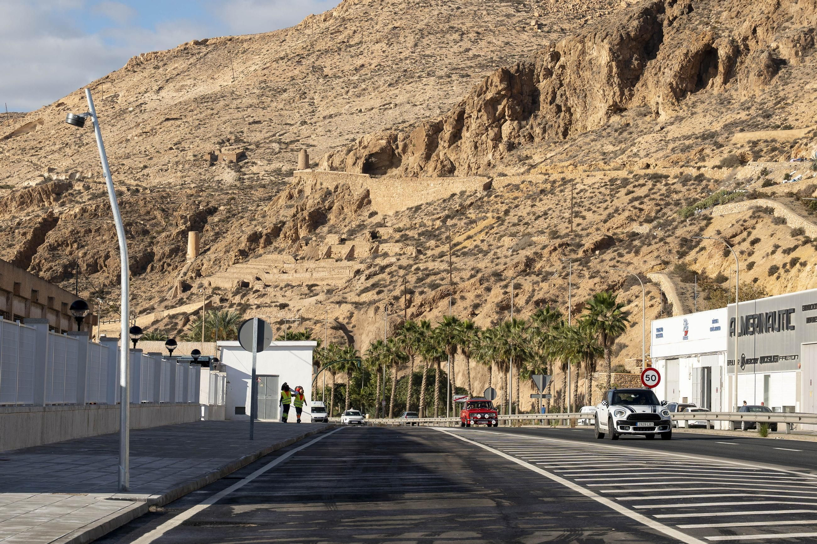 Los primeros usuarios del nuevo acceso al Puerto