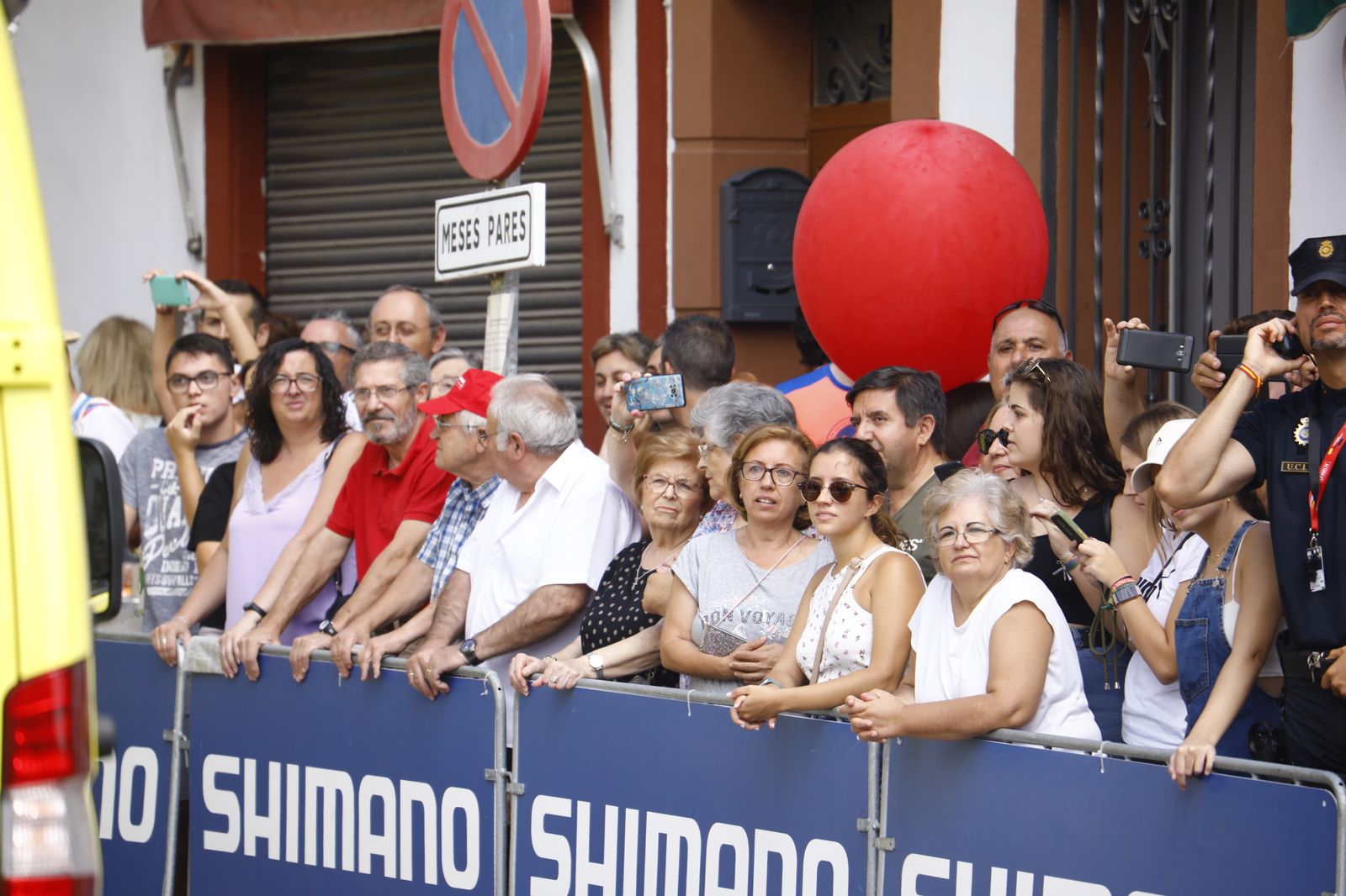 Montoro vibra con la salida de etapa de La Vuelta, en imágenes