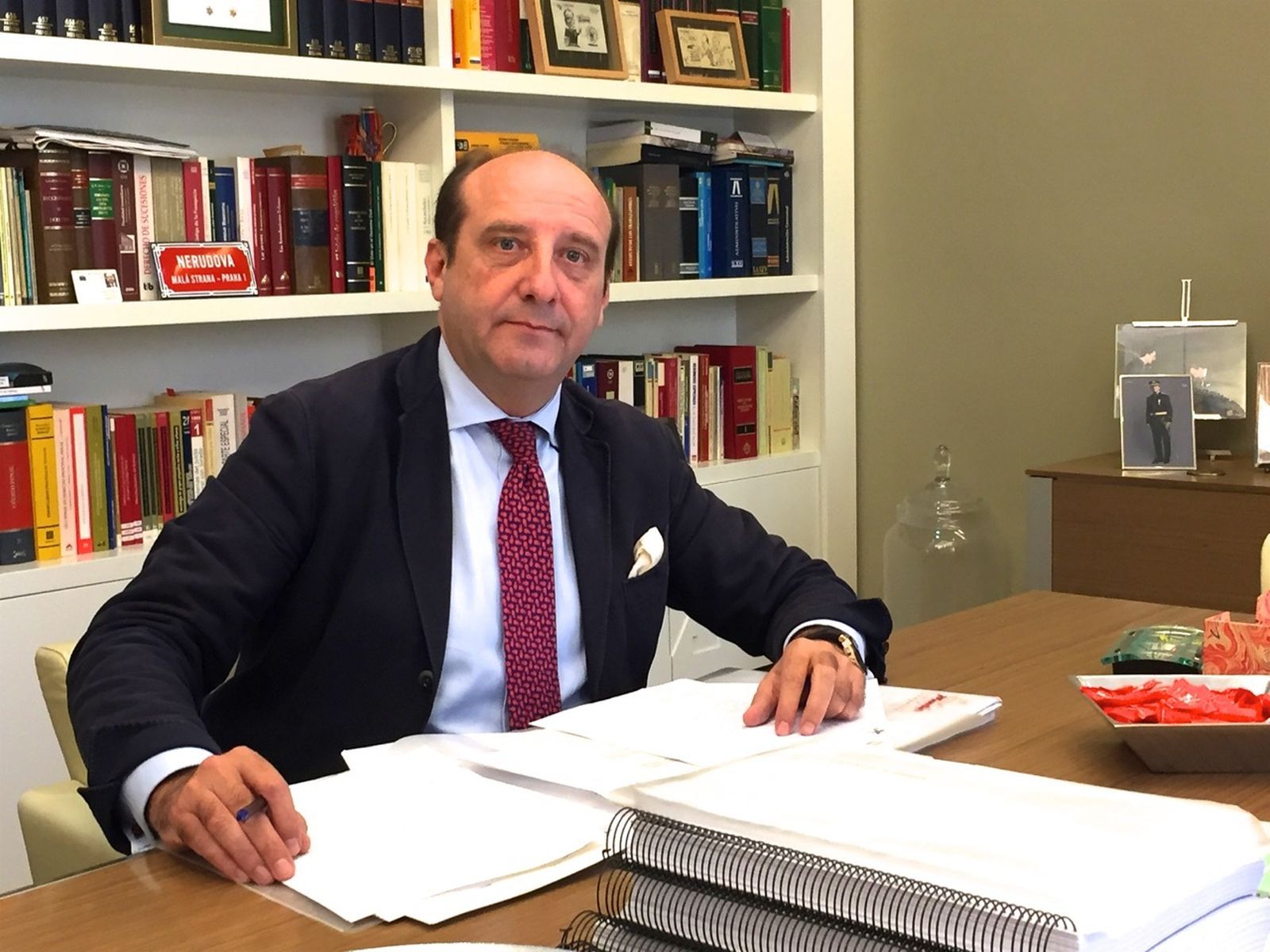 Joaquín Moeckel, en su despacho profesional