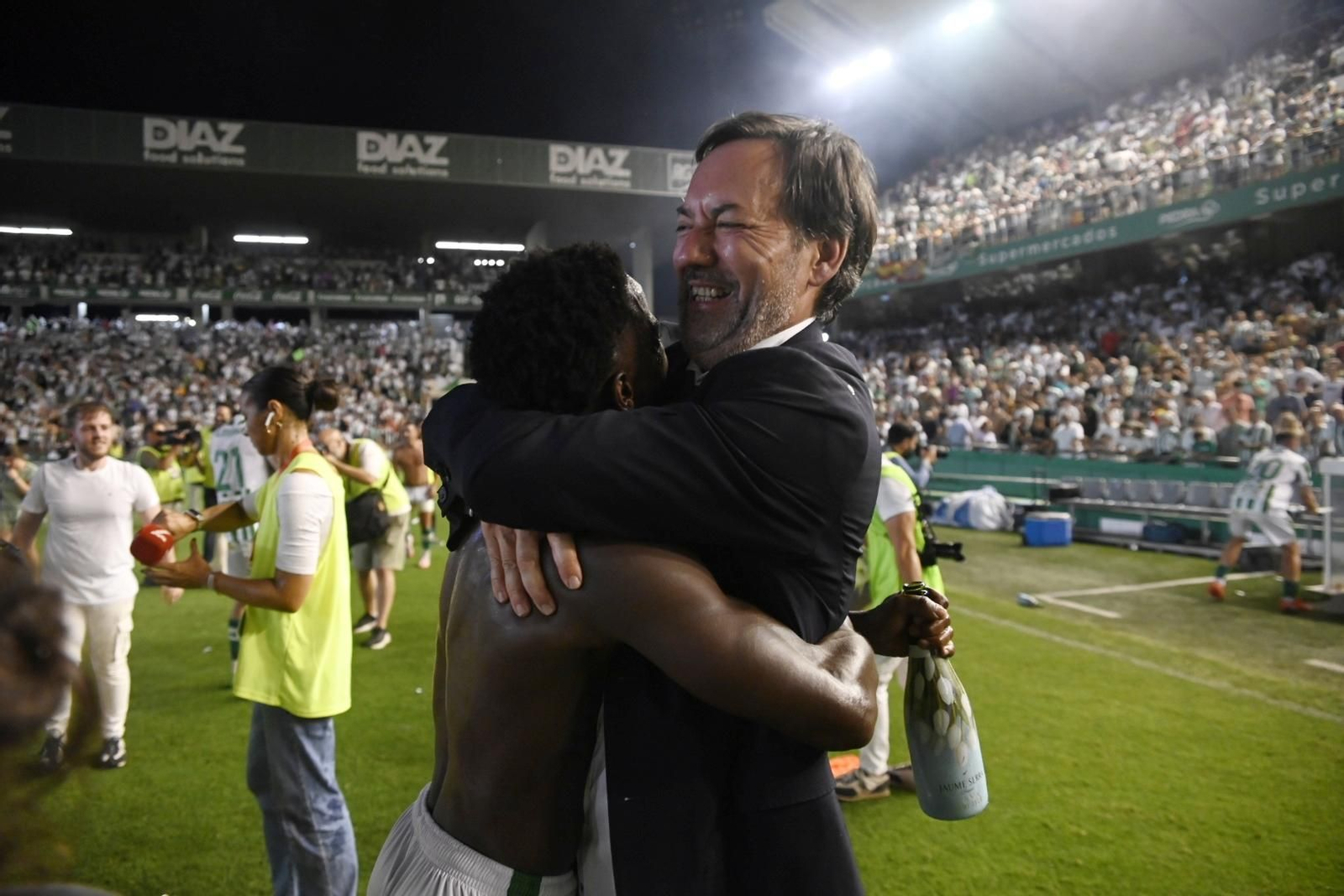 ¡El Córdoba CF celebra a lo grande su ascenso a Segunda División!
