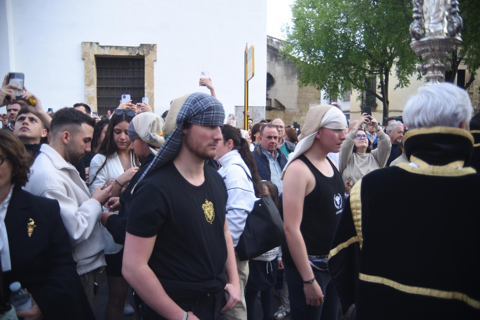 La procesión de las Angustias en este Jueves Santo de Córdoba, en imágenes