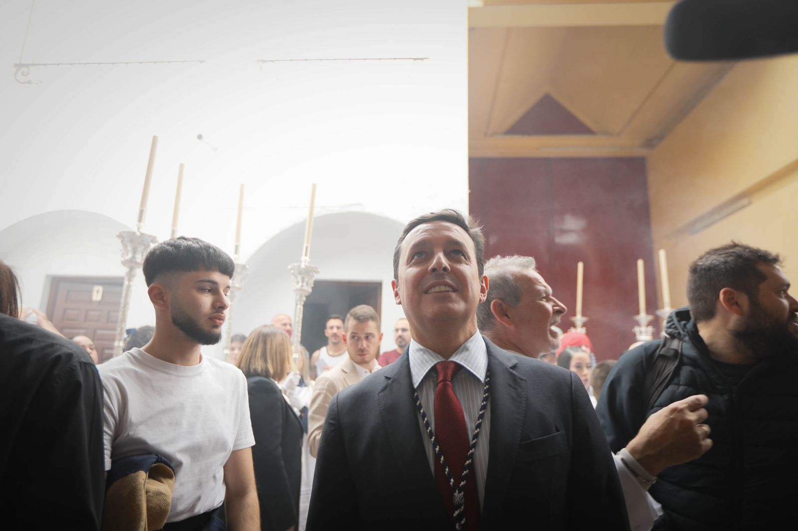 Mira como la cena sale a las calles de Almería tras las lluvias