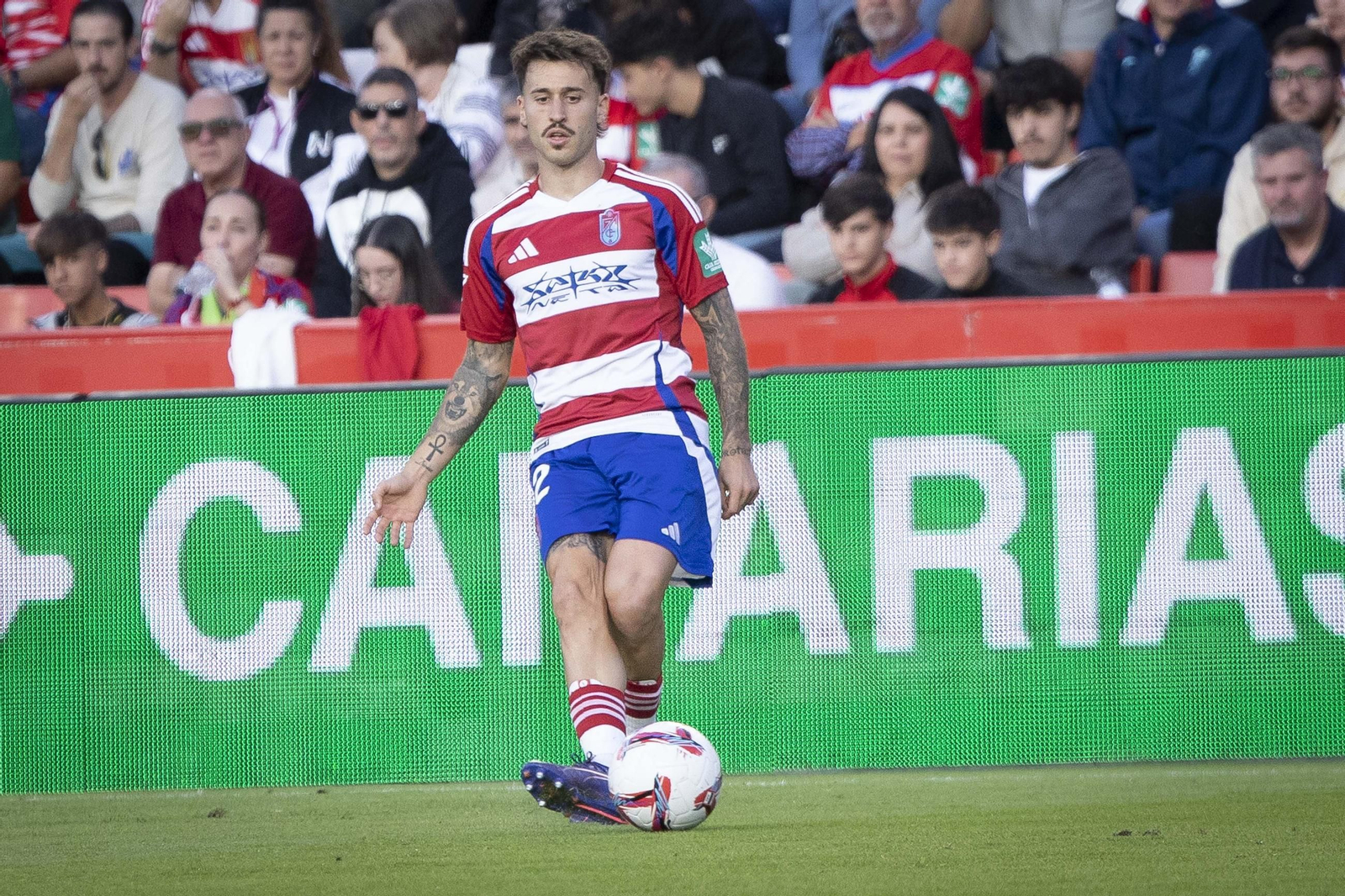 Las mejores imágenes de la victoria del Granada contra el Tenerife