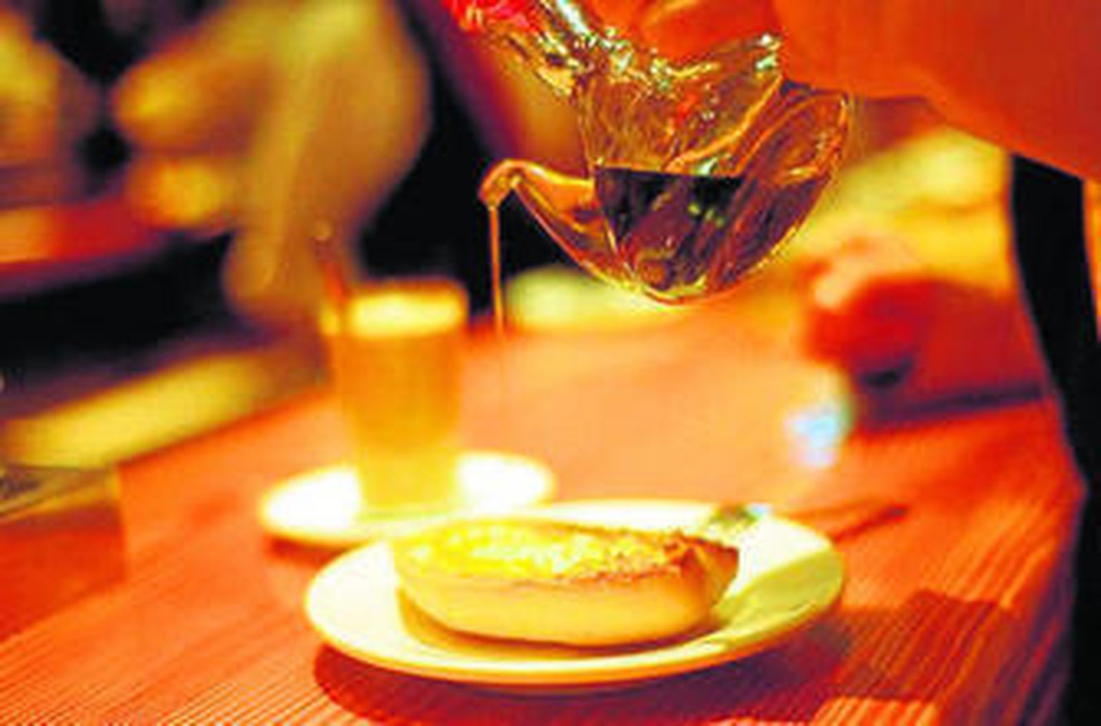 Un ajo o una guindilla en la aceitera sirve para eludir la norma.