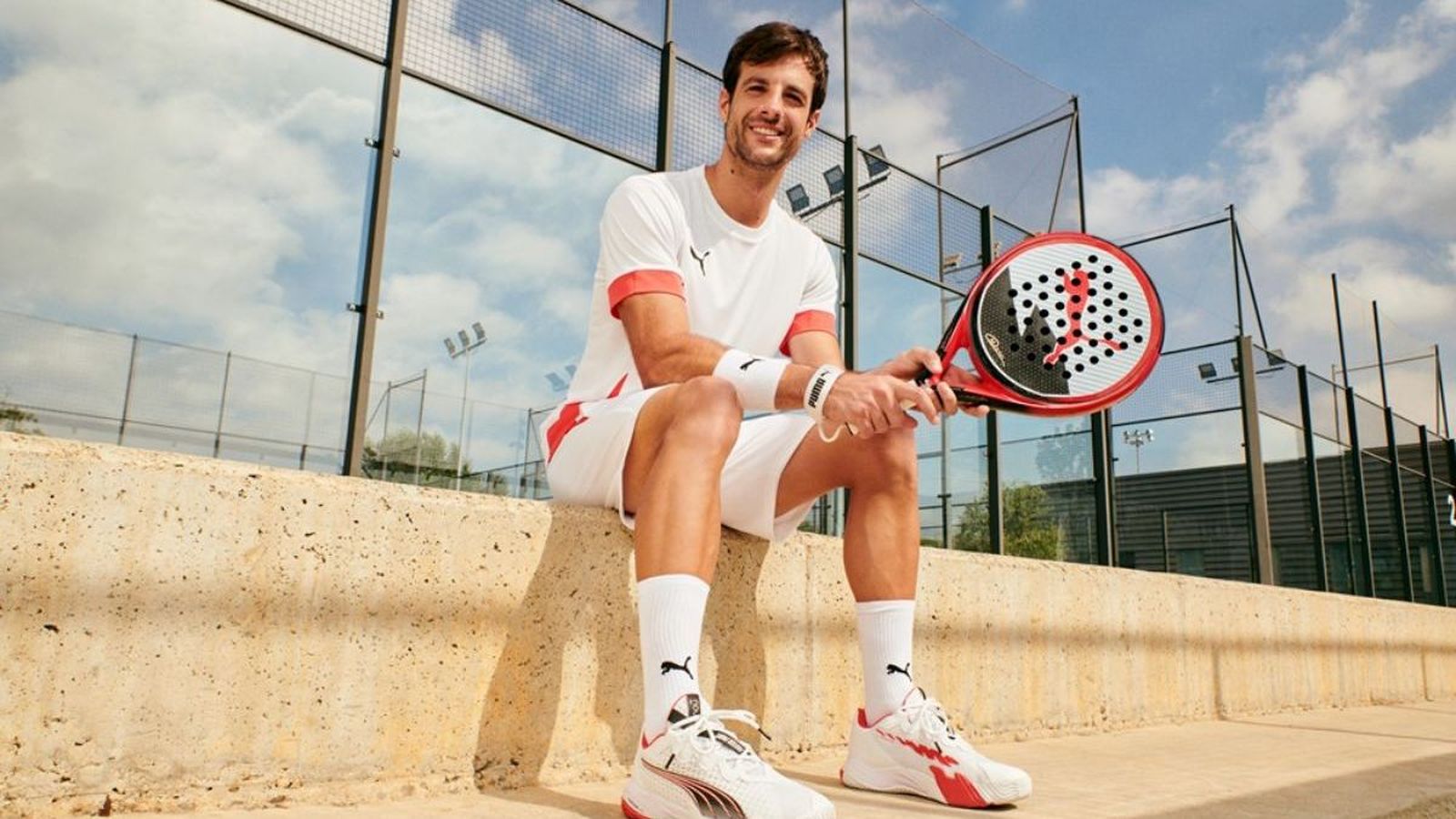 El pádel seguirá siendo el deporte de moda en 2026: estas son las zapatillas Puma perfectas para regalar (o regalarte)