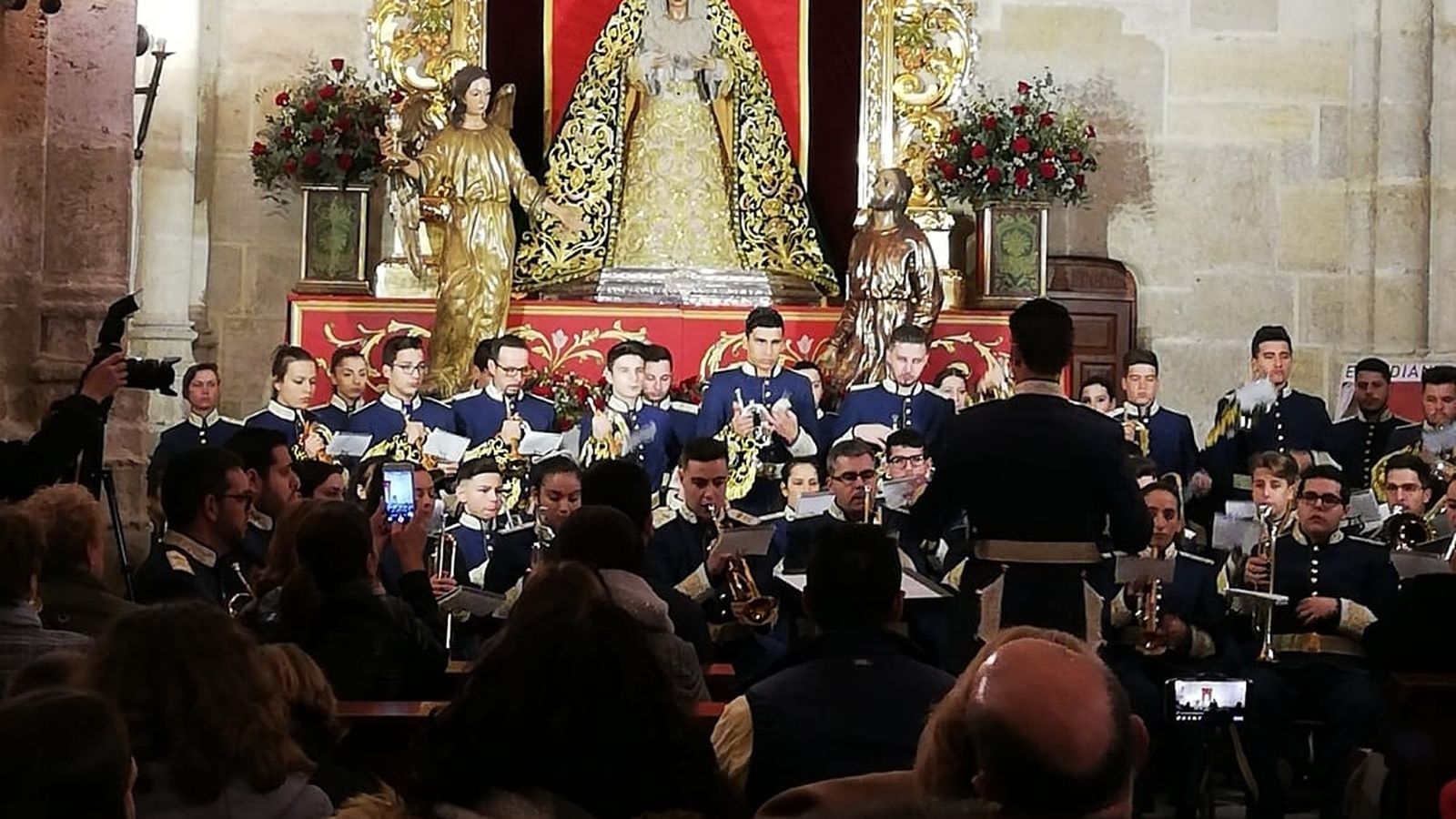 La Agrupación Musical Nuestra Señora del Mar actuó en la Catedral de Almería