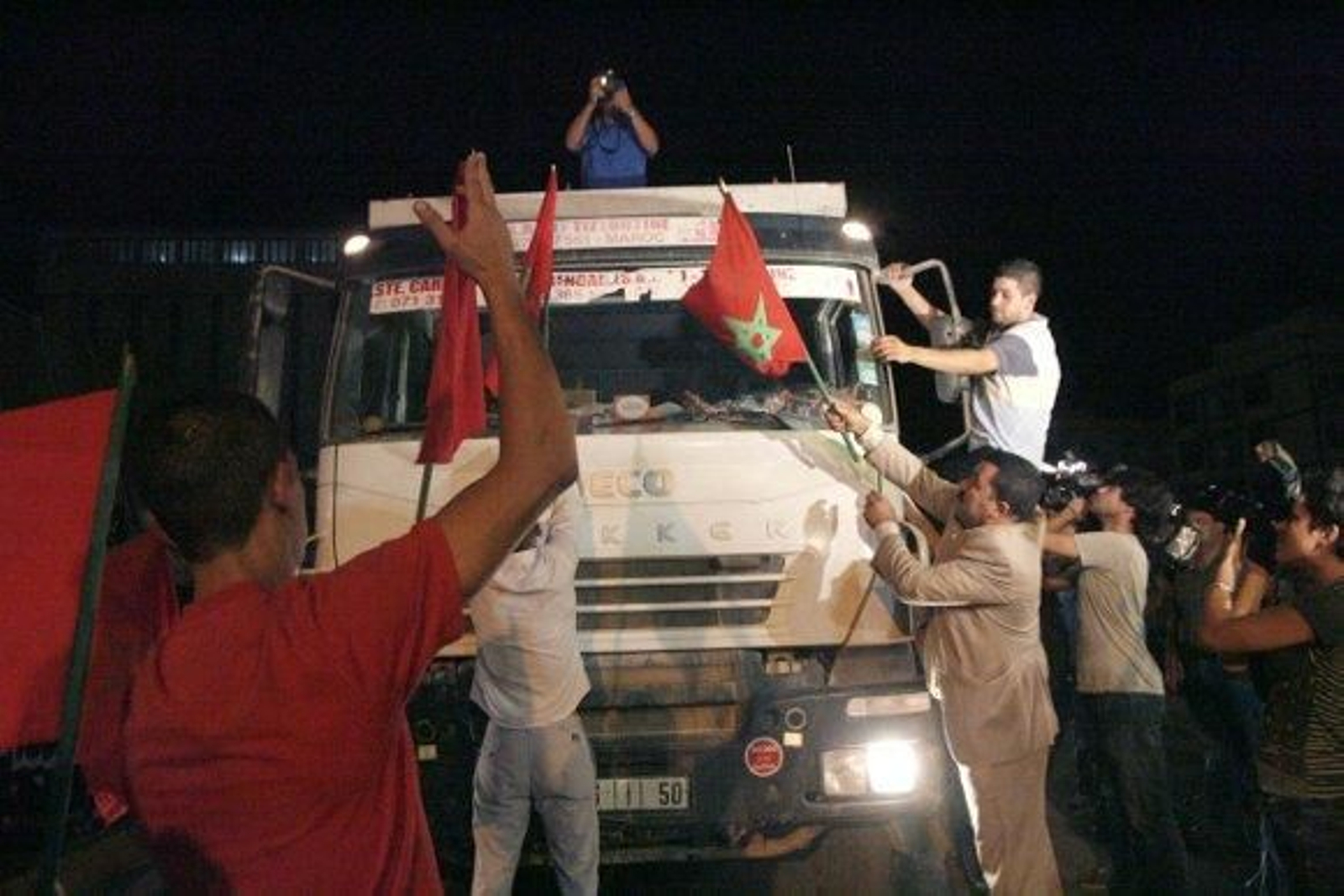 Los activistas marroquíes reducen el bloqueo tras alcanzar un acuerdo con los comerciantes