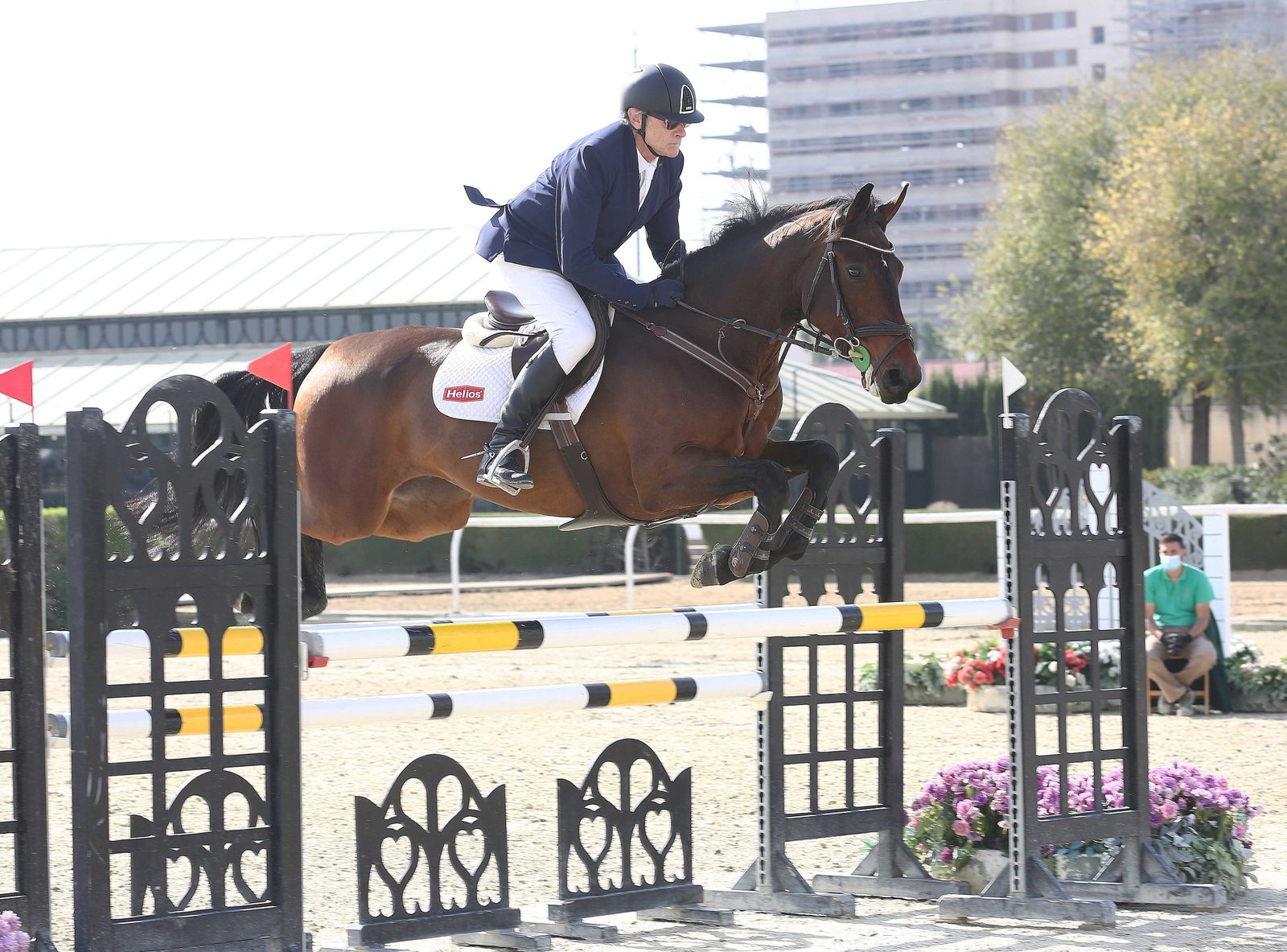 Javier Pérez realiza un salto a lomos de 'Kiel'.