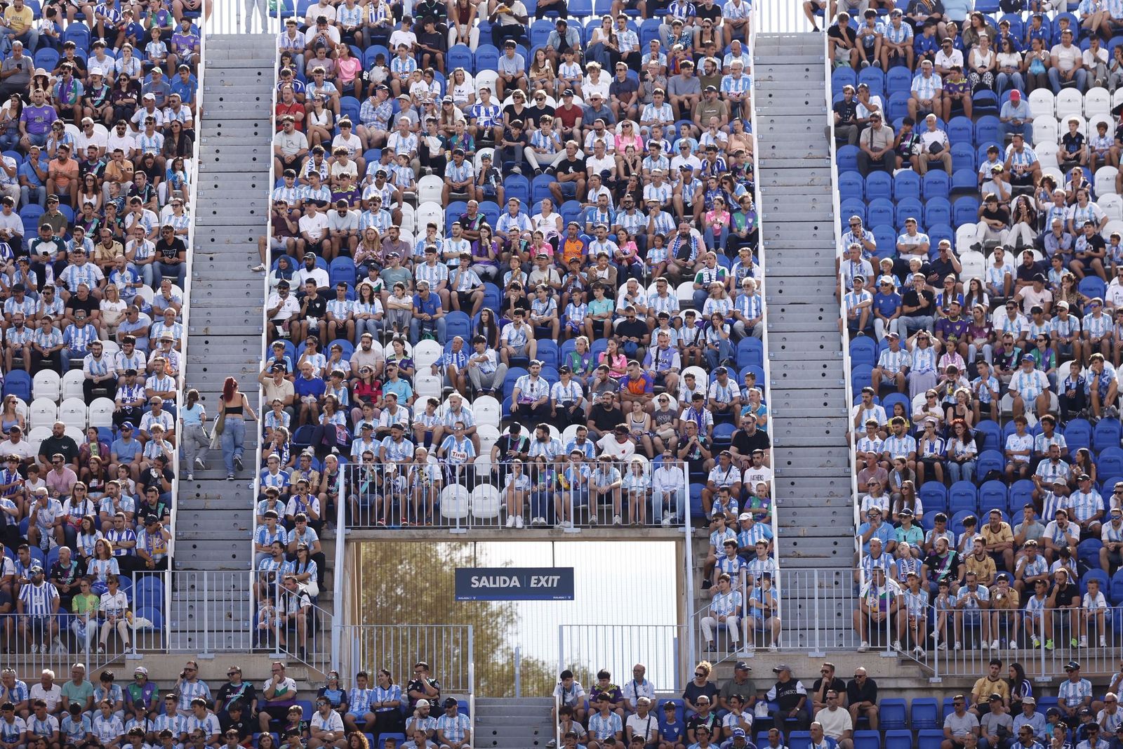 Búscate en las gradas de La Rosaleda durante el Málaga-Andorra