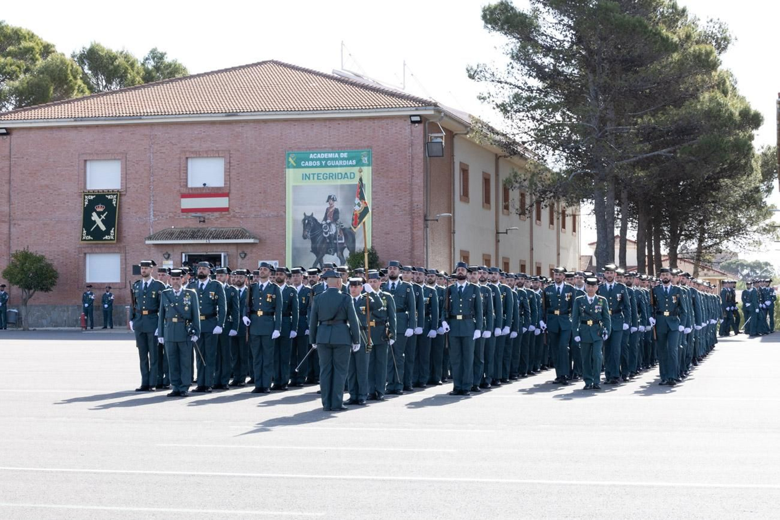 Acto de jura de bandera de la 130ª promoción de guardias civiles de la Academia de Baeza