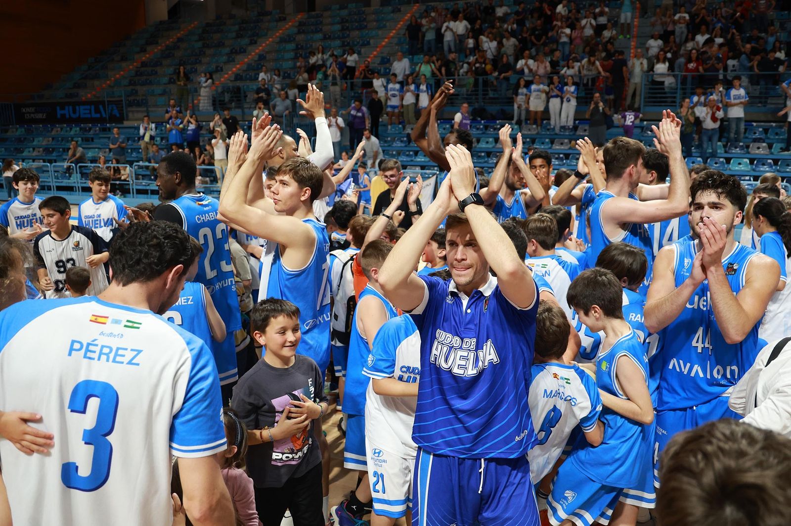 Las mejores imágenes del Ciudad de Huelva-CB Salou