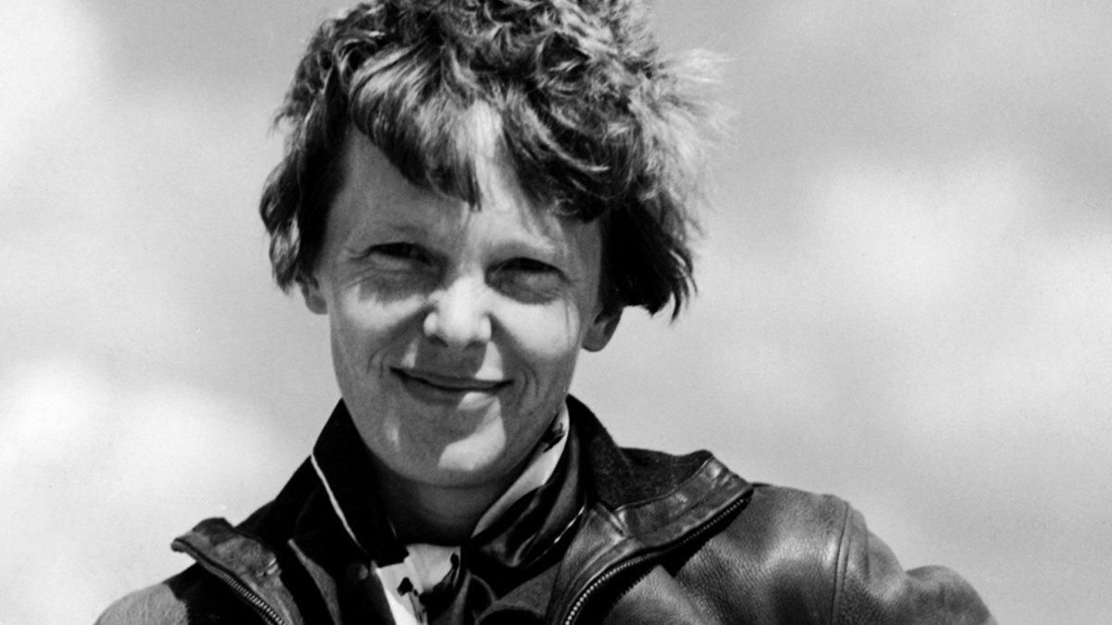 Amelia Earhart, mujer  pionera en el mundo de la aviación.