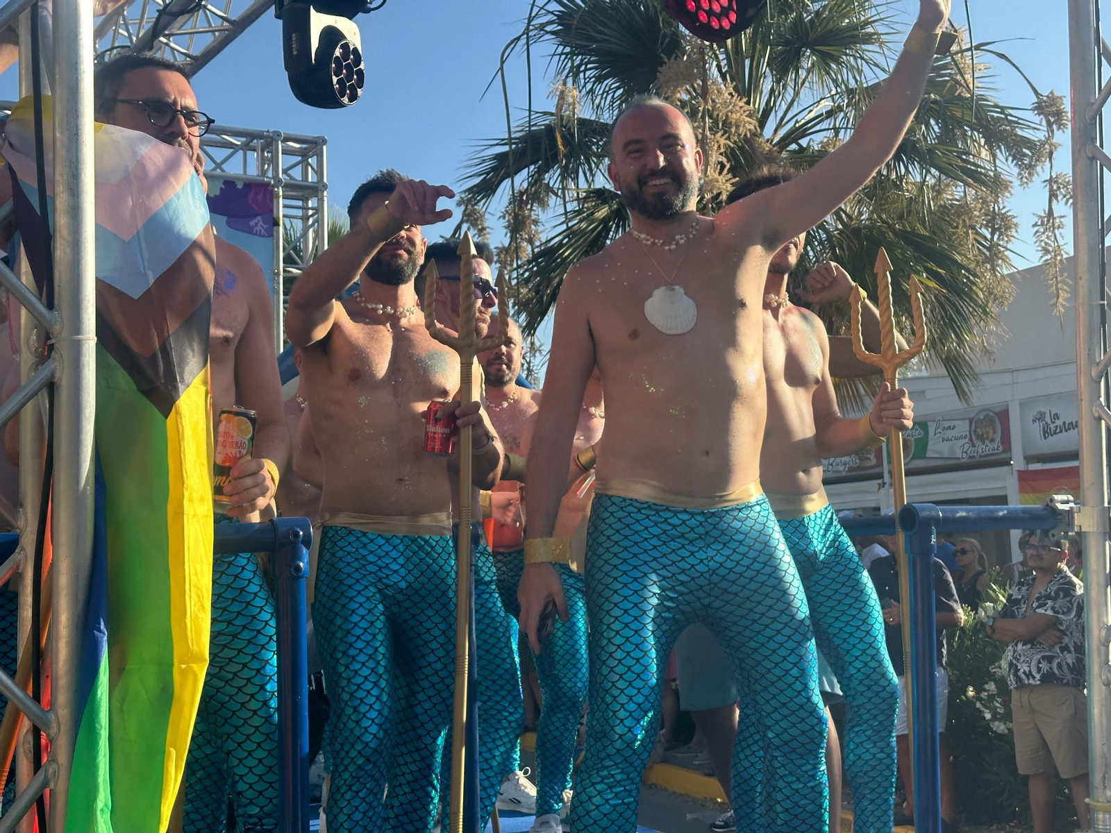 El Gran Desfile del Orgullo de Vera, en imágenes