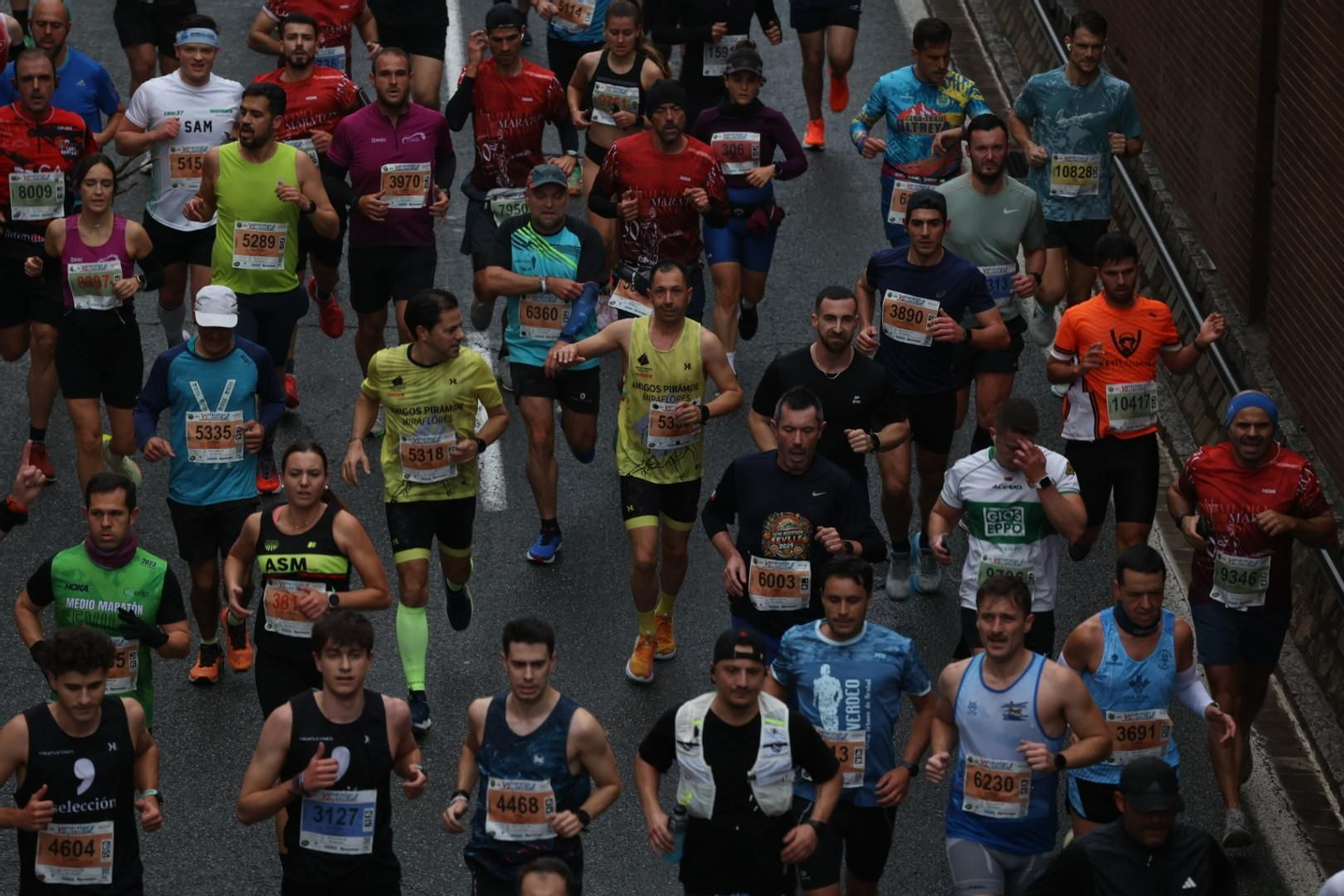 Búscate en la Media Maratón de Sevilla 06