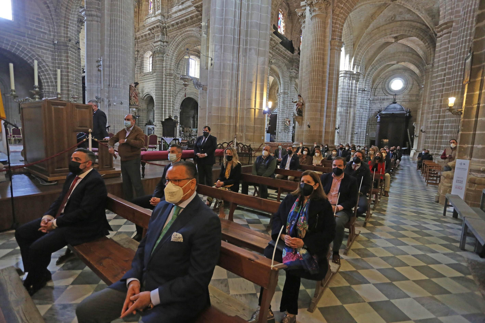 Presentación del cartel del Vía Crucis de las Hermandades de Jerez