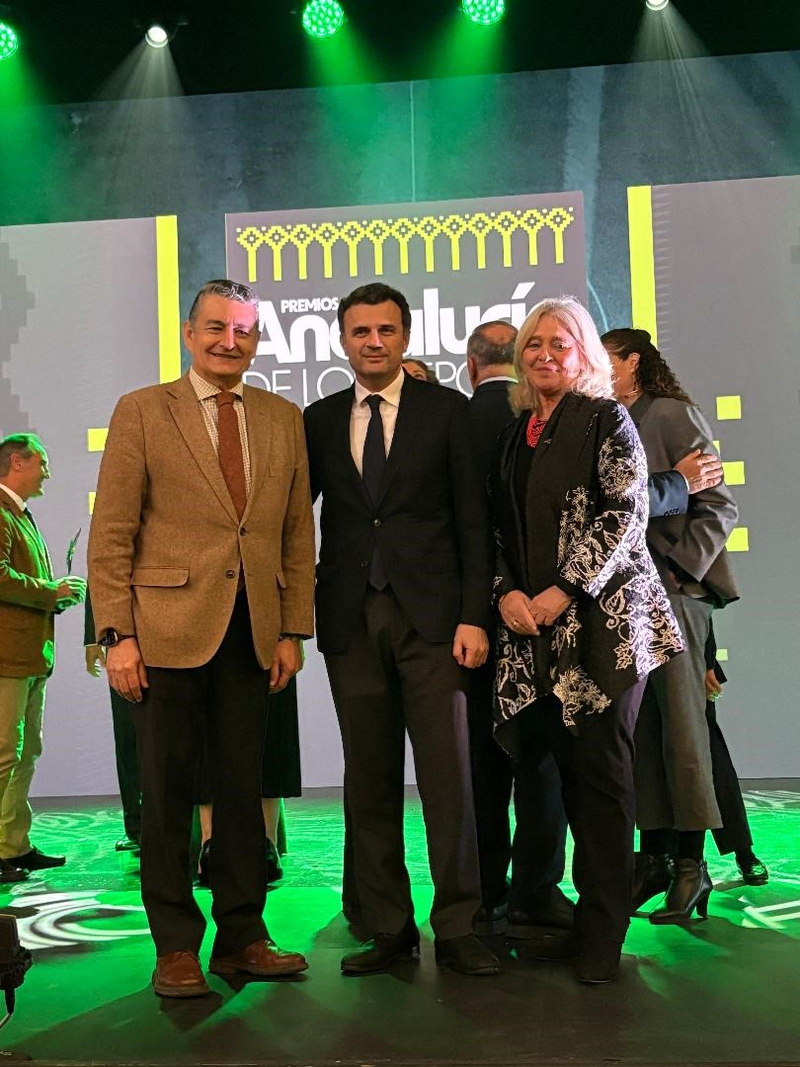 Antonio Sanz, el alcalde de Cádiz, Bruno García, y Mercedes Colombo.