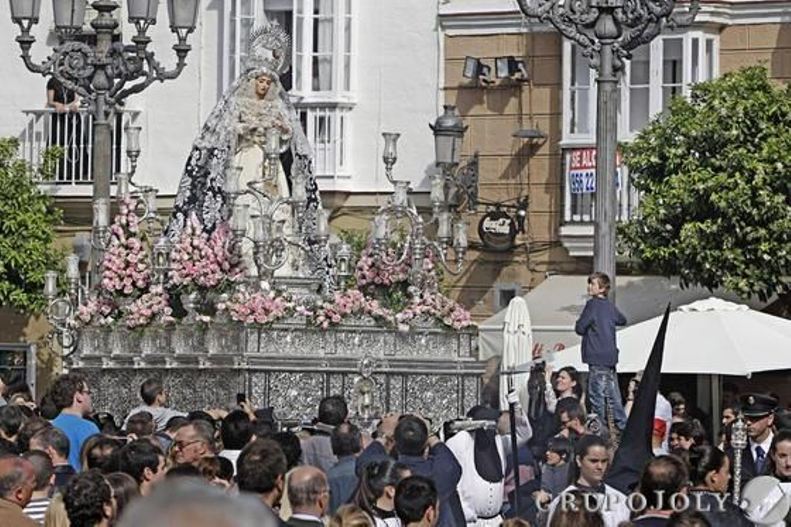 Salida procesional de Jesús Caído. 

Foto: Julio Gonzalez