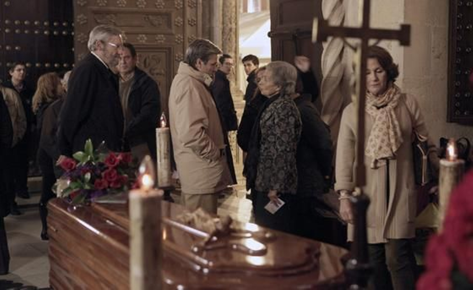 Espartaco despidió a Diego Puerta y dio el pésame a la familia.

Foto: Antonio Pizarro