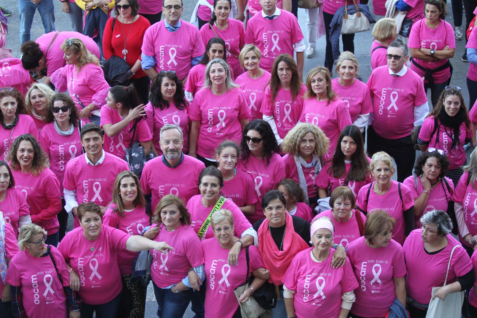 Los nuevos casos de cáncer se estabilizan, excepto en mujeres.