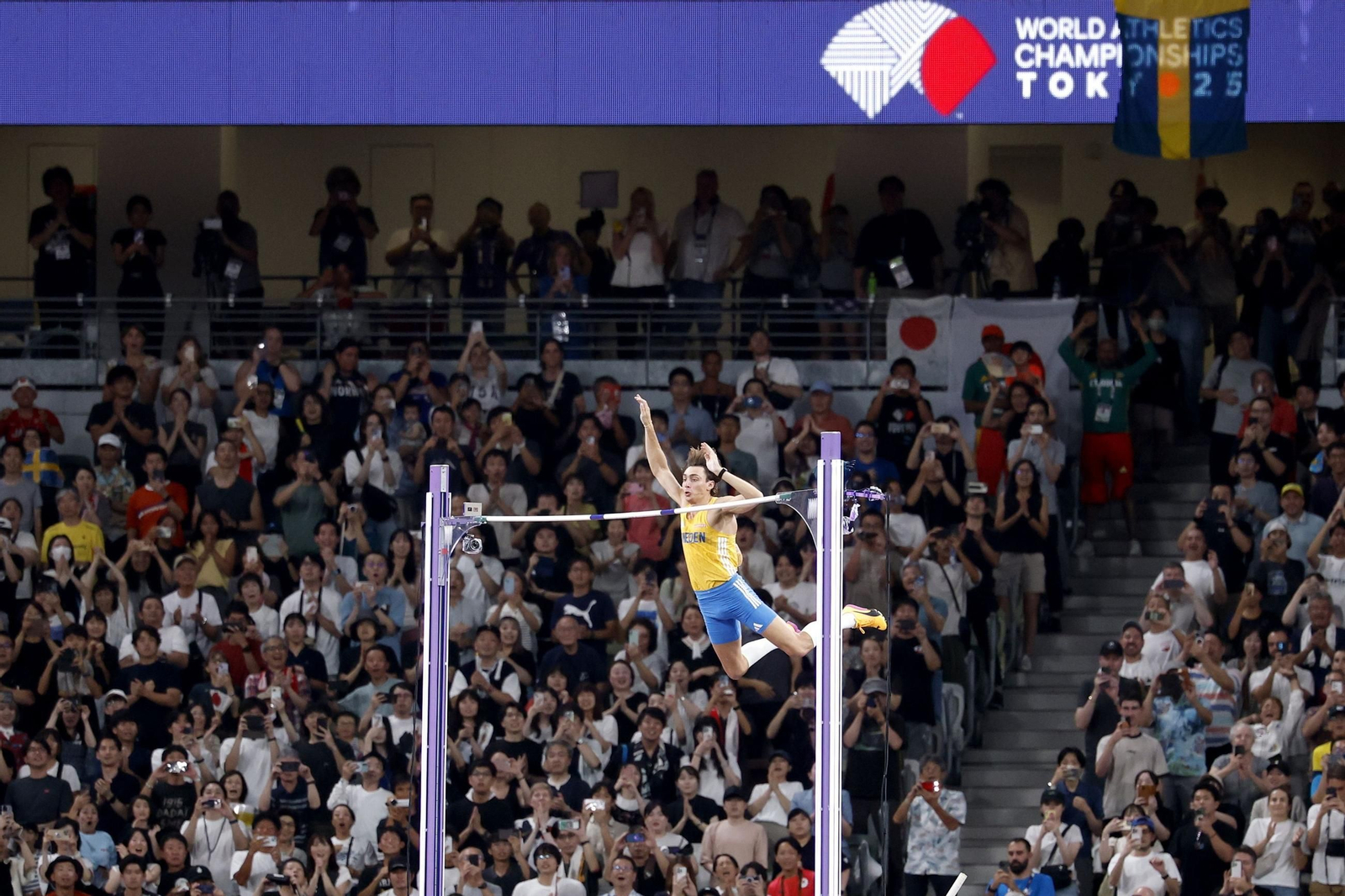 Las fotos del récord mundial de Duplantis y del resto de la jornada